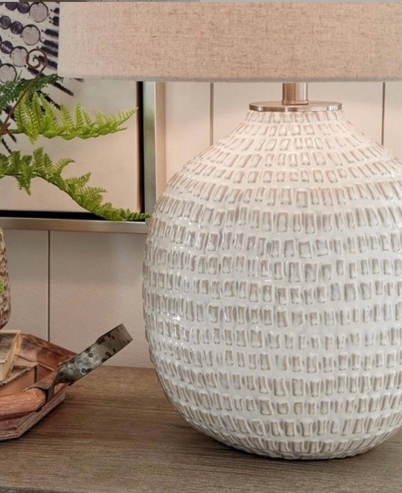 Ceramic Table Lamp

#LTKSaleAlert #LTKHome #LTKSeasonal