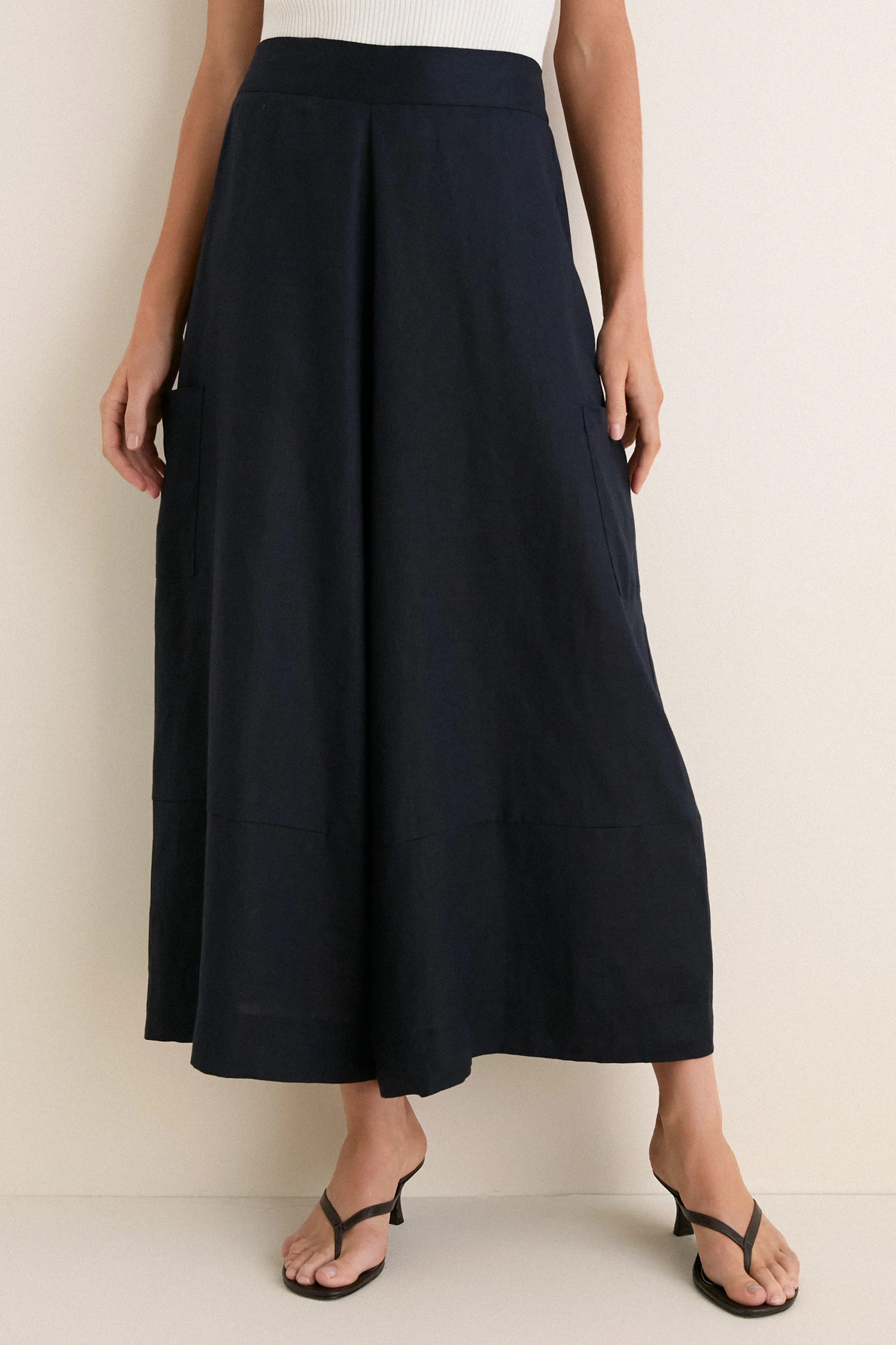 Navy Linen Wide Leg Enzo Pant | Tuckernuck (US)