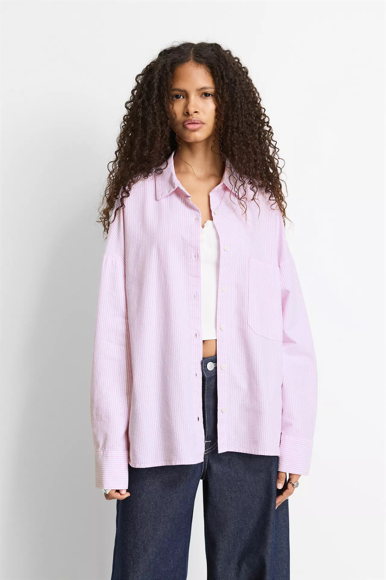 Gestreiftes Hemd mit Tasche | PULL and BEAR DE