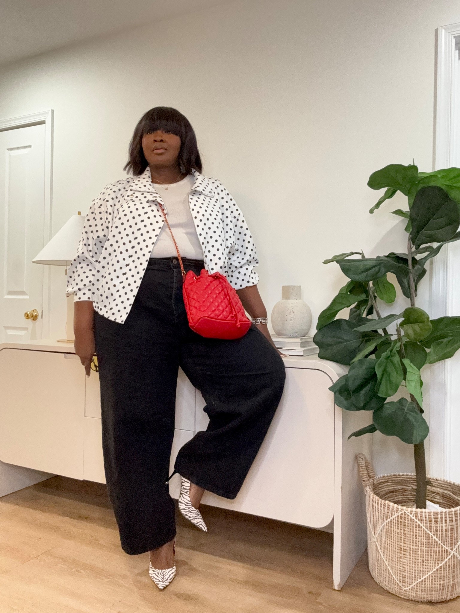 This outfit came together so easily, but the details make it look like I tried a little more. It’s one of those looks you can wear out, run errands in, or even dress up a bit—and still feel like yourself.

Wearing size XXL in the jacket and size 20 in the jeans. Easy, flattering, and on repeat. #LTKStyle #EverydayOutfits #PlusSizeFashion #Size20Style #CasualChic #WideLegJeans #SpringOutfits #EffortlessStyle #AmazonFashion #StyleInspo

#LTKootd #LTKSeasonal #LTKMidsize