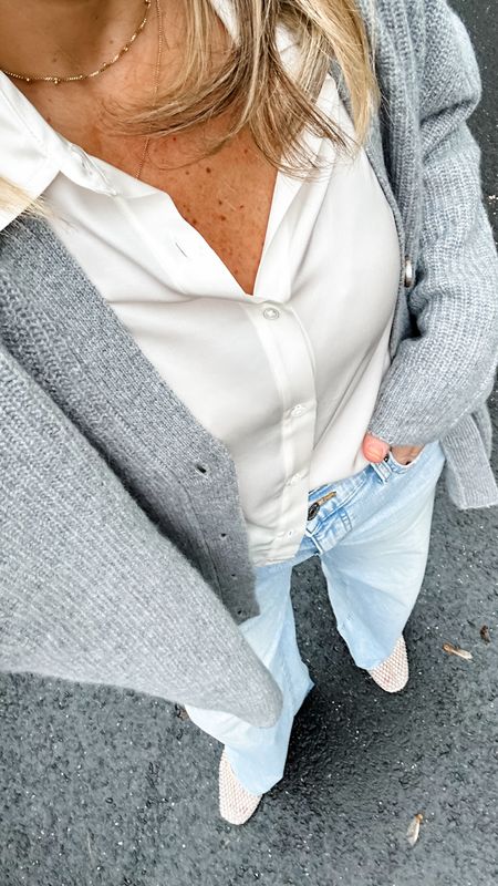 This outfit was perfection. Comfy. Classy. Chic. Edgy. Trendy. Timeless. 
Small top and Cardi. Tts jeans. I’m in a 29 regular length. 
Similar jeans linked are same size  

#LTKFindsUnder50 #LTKStyleTip #LTKMidsize