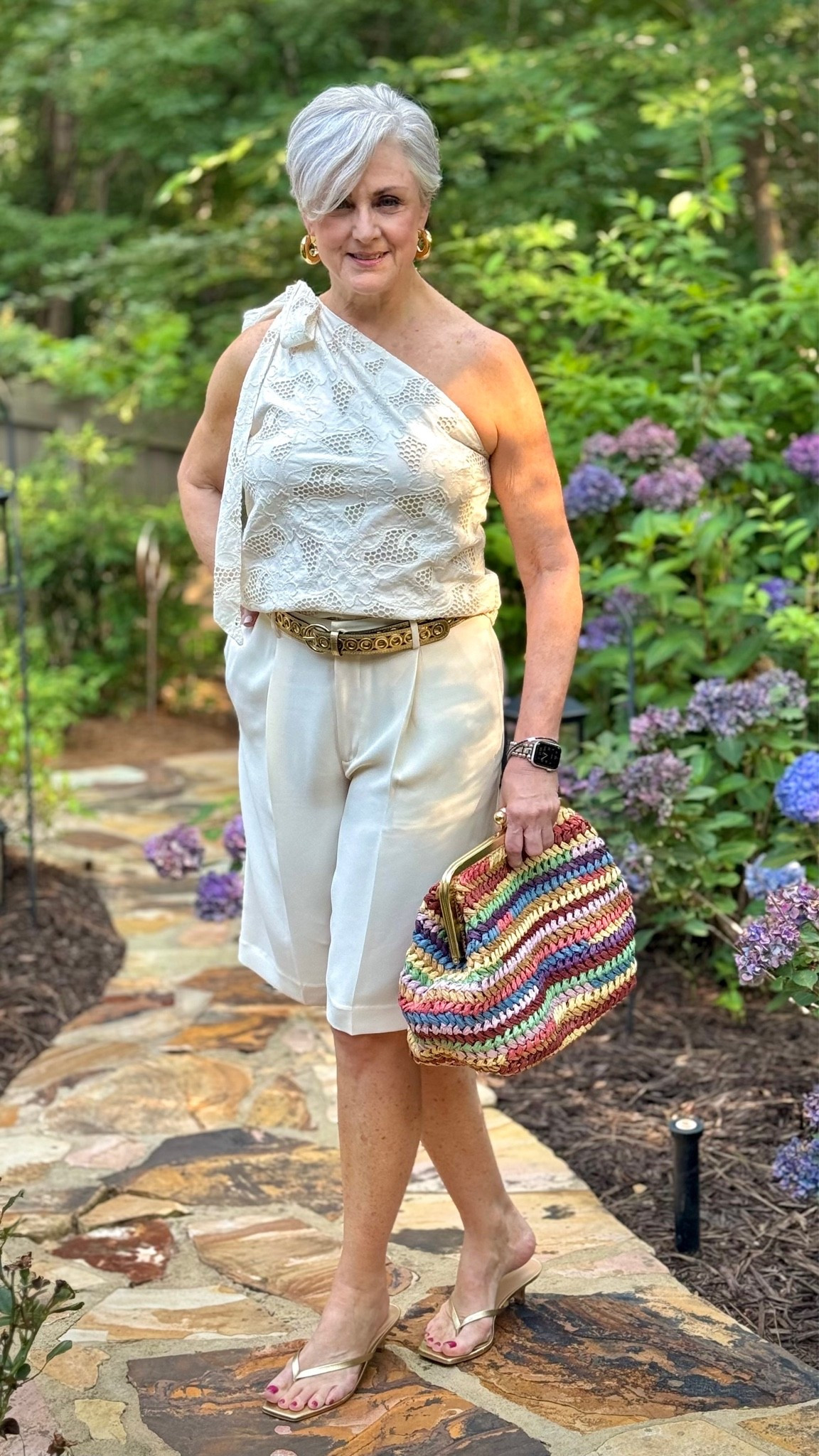 Bermuda Shorts & Blouse 🤍

#LTKootd #LTKSeasonal #LTKOver40