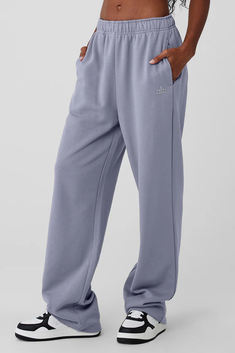Accolade Straight Leg Sweatpant - Fog | Alo Yoga (US)