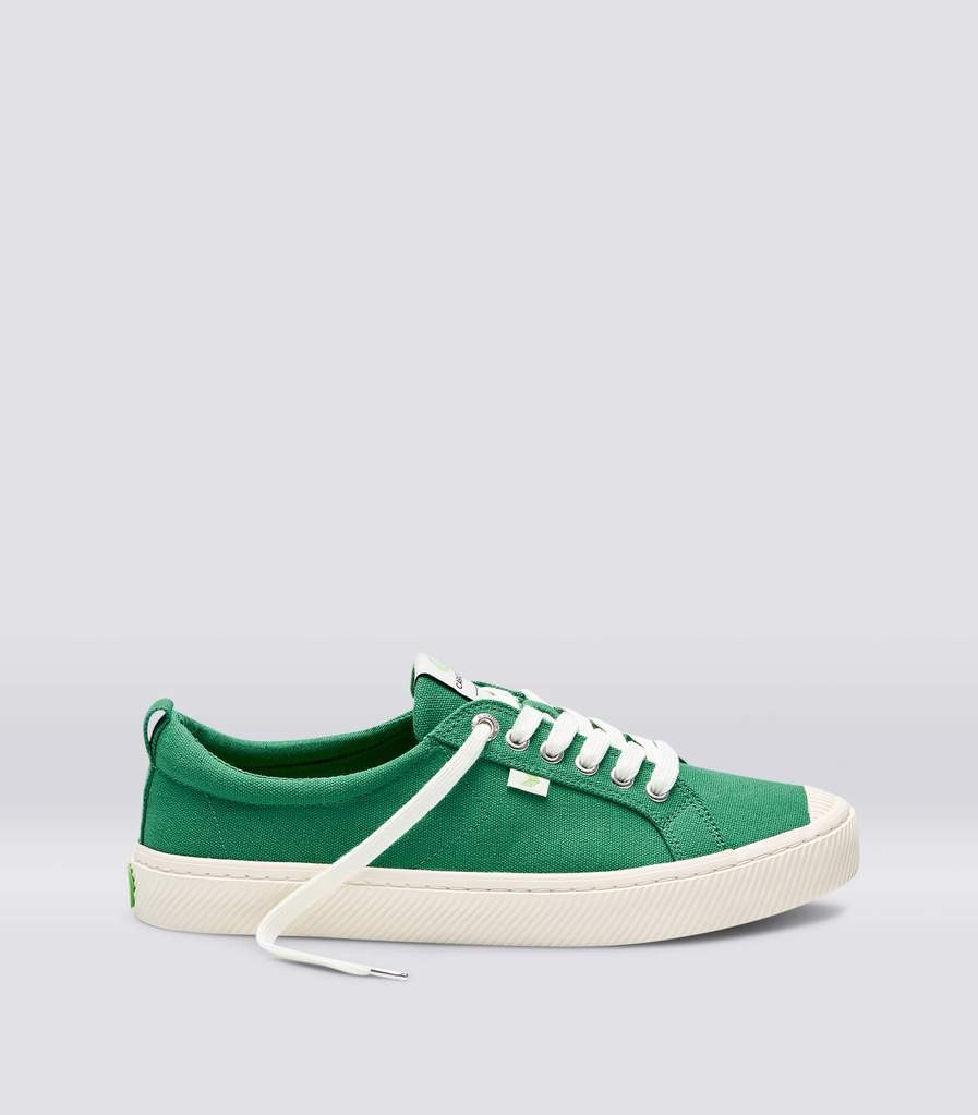 OCA Low Green Canvas Sneaker Women | Cariuma