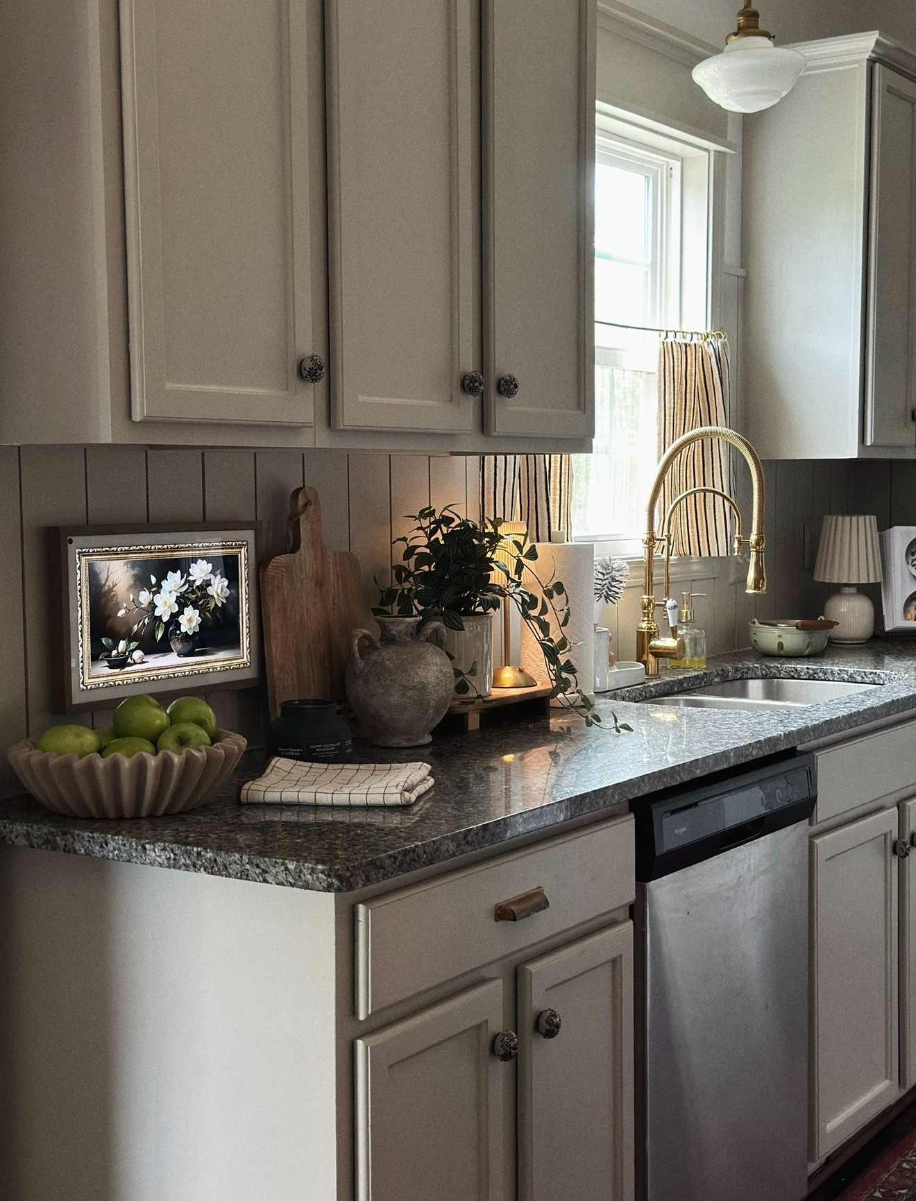 Amazon echo show ✨

#LTKHome #LTKSaleAlert