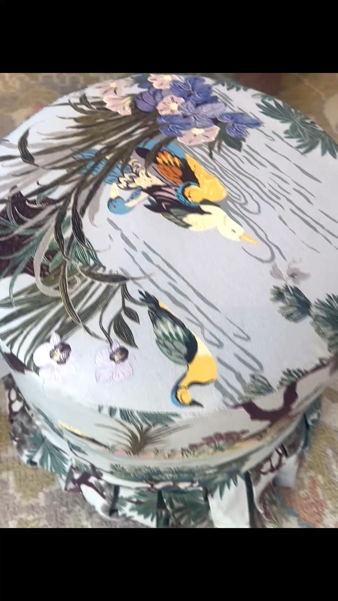 I just discovered this charming ottoman slipcover, and I love how much personality one small detail can bring to a space.

The Layla Printed Ruffle Ottoman Slipcover instantly transforms a simple ottoman into a statement piece. The pleated ruffle skirt adds a playful, romantic softness, while the Bernadette print—with its botanical landscape, birds, and subtle chinoiserie influence—brings color, pattern, and character in such an effortless way.

I especially love a piece like this in a more neutral living room. It’s an easy way to introduce pattern, create contrast, and make the entire space feel more collected, layered, and personal.

#Ottoman #OttomanSlipcover #Slipcover #LivingRoomDecor #HomeDecor #InteriorDesign #PatternedFabric #Chinoiserie #AccentFurniture #LivingRoomInspiration #AnthropologieHome #HomeStyling #InteriorInspiration

#LTKdayinmylife #LTKHome