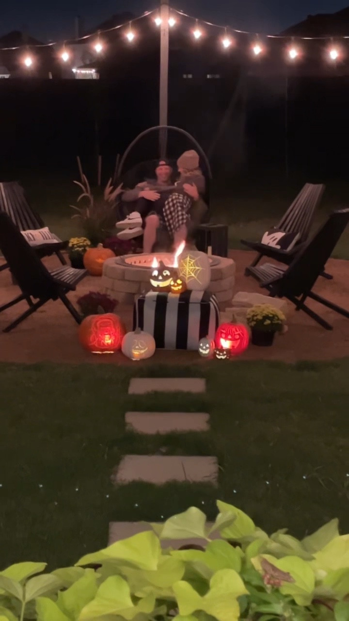 Fire pit essentials! 

#LTKVideo #LTKSeasonal #LTKHoliday
