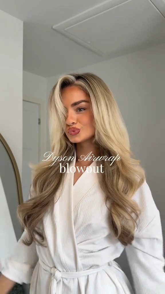 Everyday Dyson air wrap blowout using olaplex and colour wow 🤌🏻

#LTKsummer #LTKstyletip #LTKbeauty