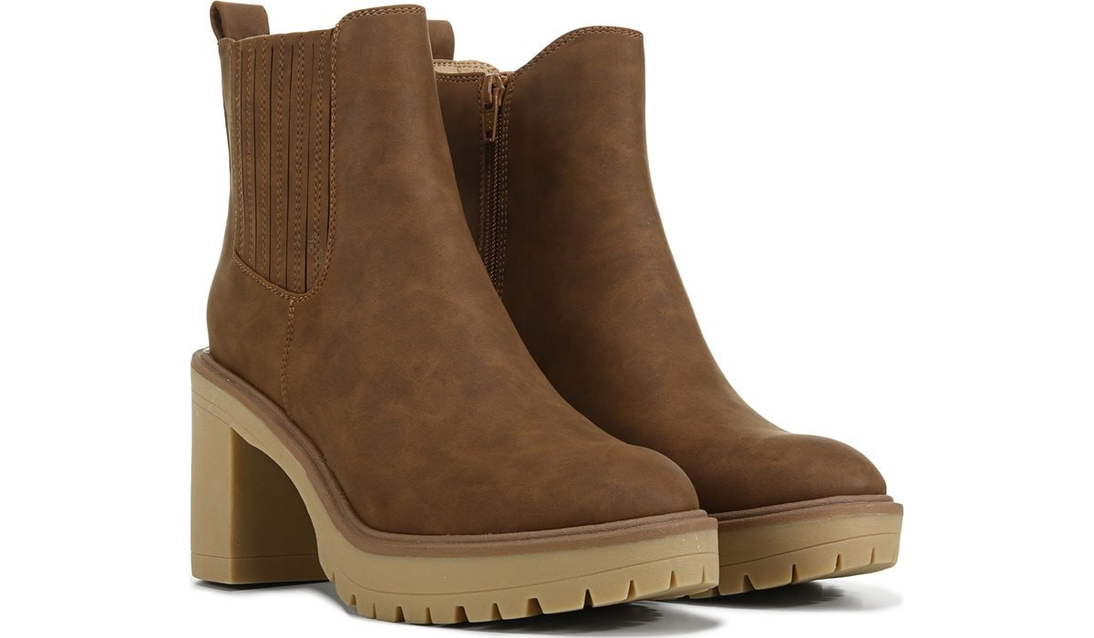 Women's Jetta Chelsea Bootie | Famous Footwear