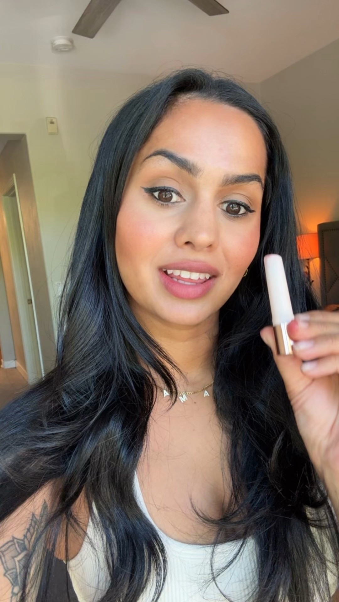 My absolute favorite right now it looks so good with a brown or pink liner! I use color PILLOWTALK 