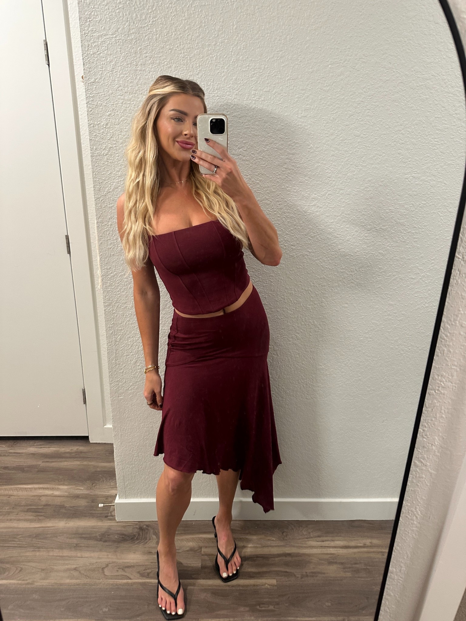 Last nights outfit 🤍#ohpolly #holidayseason #holidayoutfit #maroon 

#LTKHoliday #LTKSeasonal