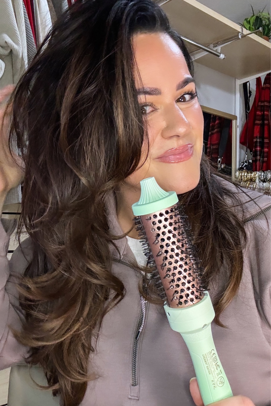 One of my fave Amazon purchases for a quick blowout look  