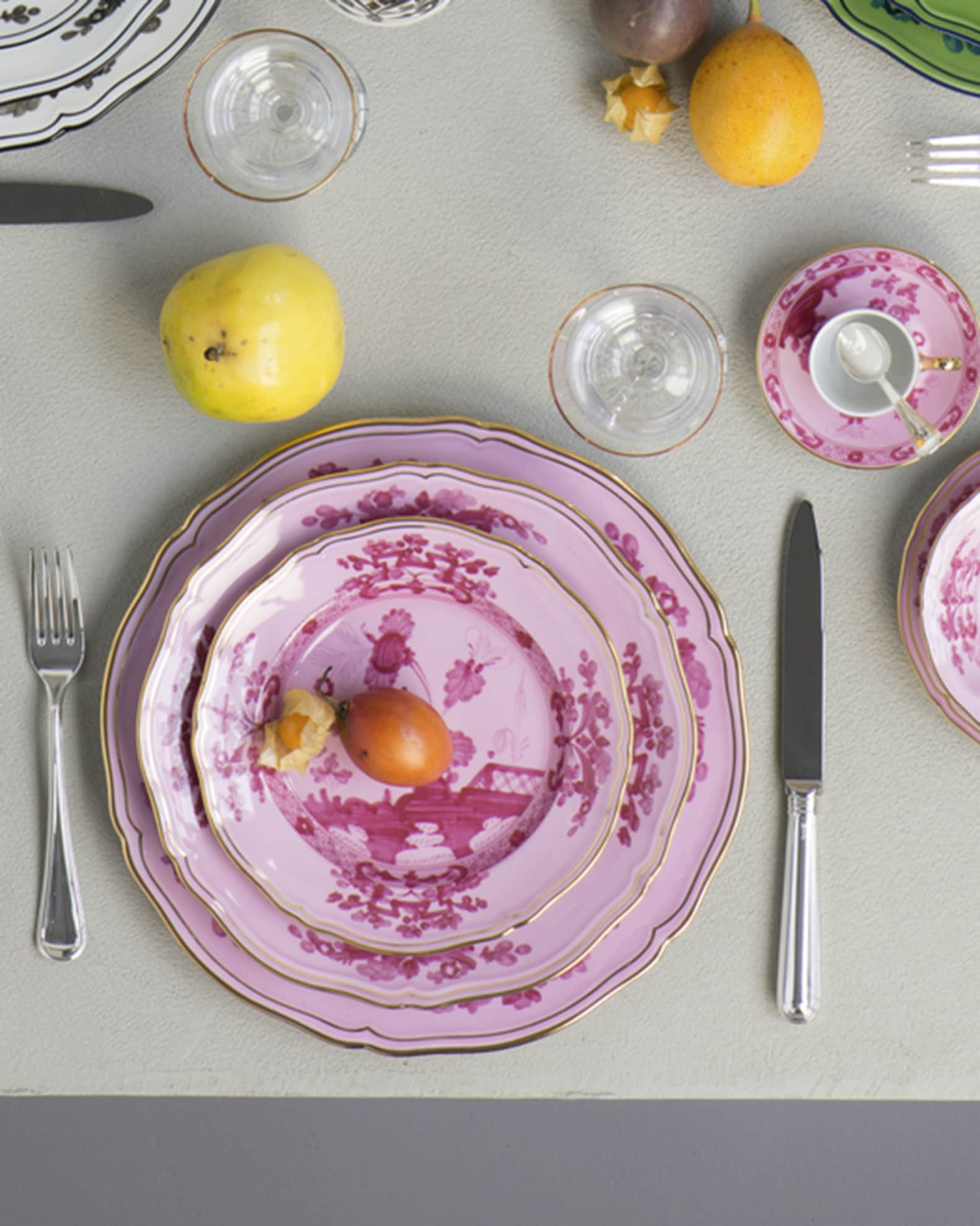 Oriente Italiano Dinner Plate, Porpora | Neiman Marcus
