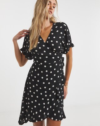 Spot Print Crinkle Wrap Front Skater Dress | Simply Be (UK)