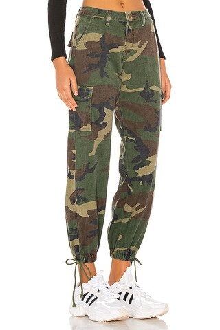 Kayla Camo Jogger Pant in Camo | Revolve Clothing (Global)