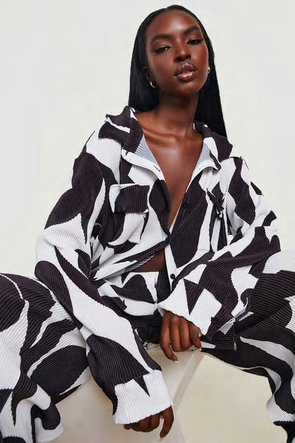 Abstract Plisse Oversized Shirt | Boohoo.com (UK & IE)