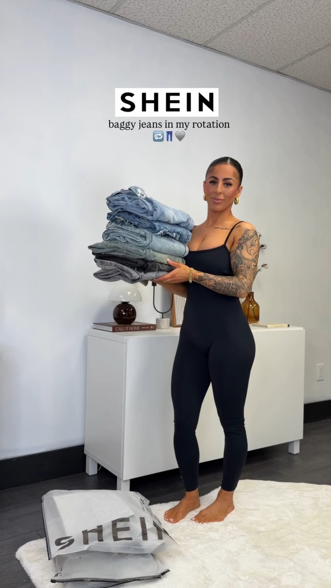 jeans you NEED from my SHEIN shop🧦❄️ comment ‘JEANS’ for 🔗 everything from my @sheinofficial @shein_us shop! #sheintryonhaul #SHEINtrends #winter #ad

🔎 & follow my store SAYEHFBABY on @sheinofficial website & app for streetwear styles I’m wearing! new releases every week

links to my outfit are in my “FEB🔗” highlight or in my LTK linked in my bio🤍 (some items are unavailable so if I don’t post them, I don’t have the link!)
save this for OOTD inspo✨