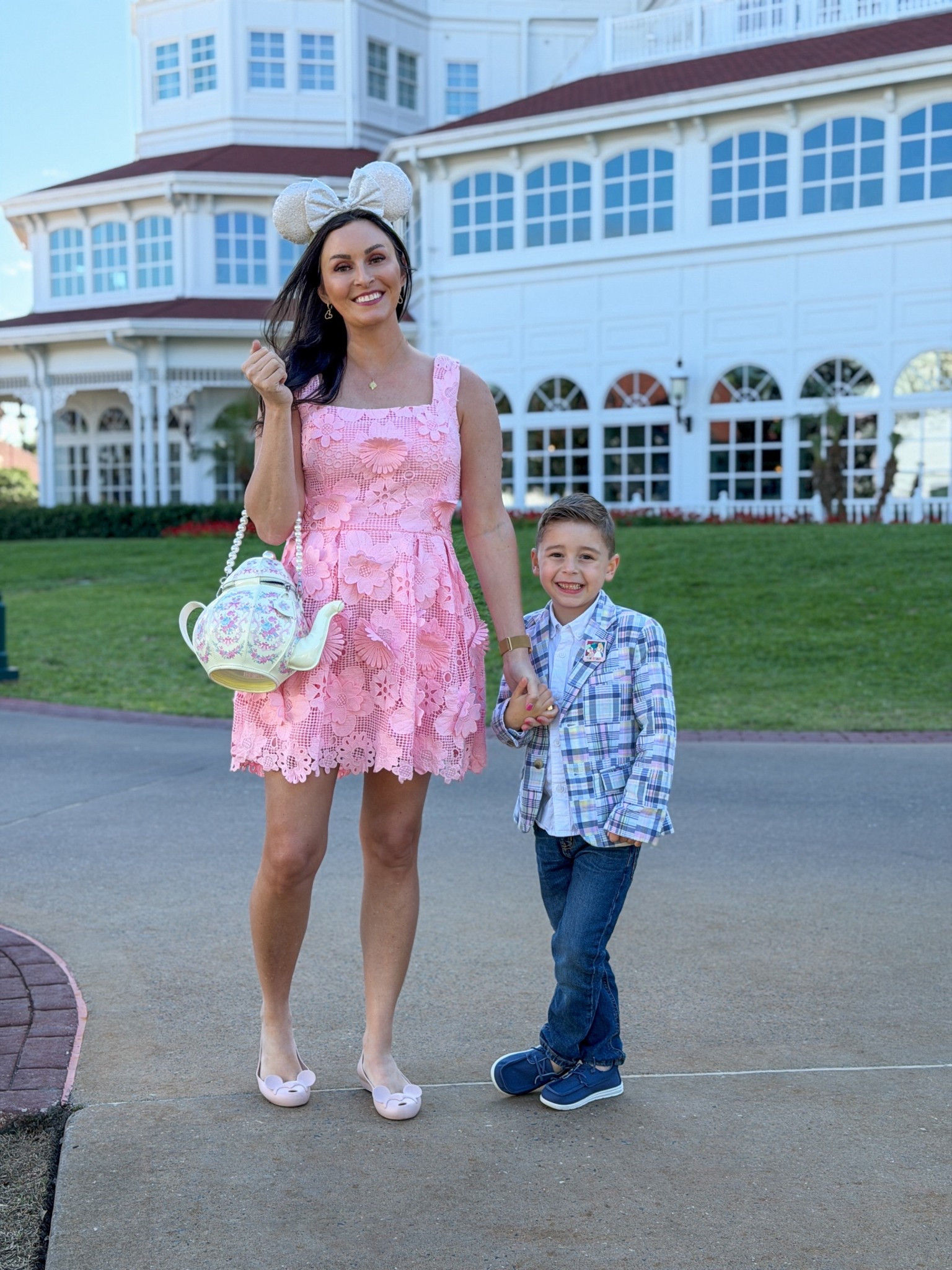 Garden View Lounge Tea Experience at Grand Floridian 🩷

Walt Disney World
Disney Style 

#LTKootd #LTKKids