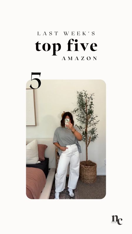 Go to mom outfit
Comfy casual mom look
T shirt styled with the seasons it shoe
Size L
Summer look
Amazon fashion 



#LTKMidsize #LTKStyleTip #LTKFindsUnder50