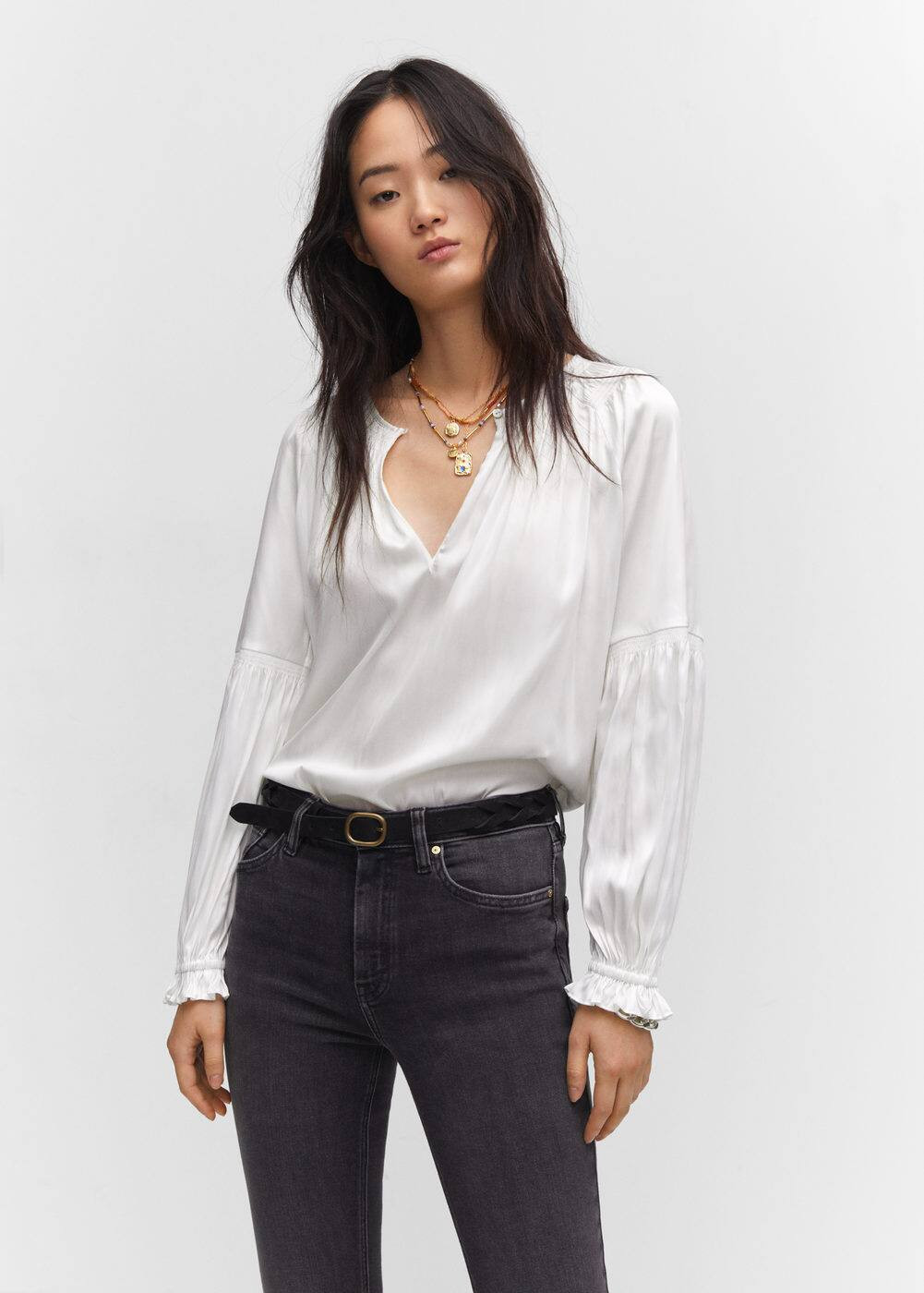 Pleated blouse with button | MANGO (US)