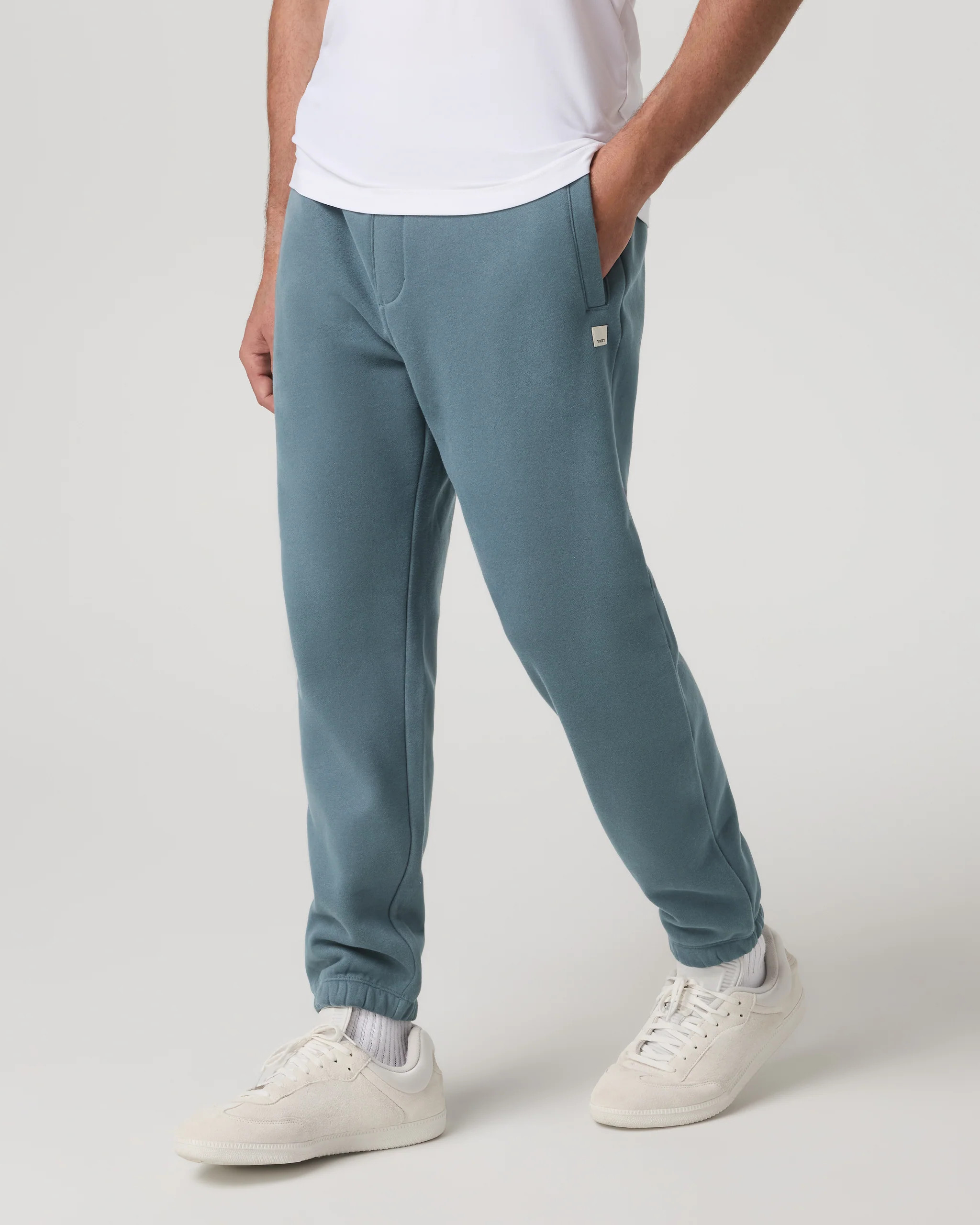 $102 | Vuori Clothing (US & Canada)
