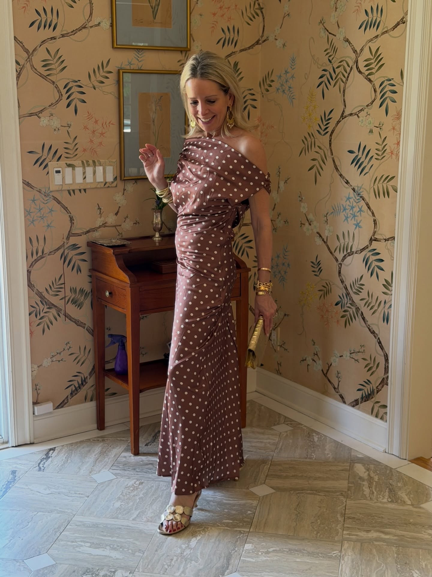 Polka dots & Palm Beach light.
Wearing @benaarla dress on sale 

#secretsnstyle #palmbeach #benaarla

#LTKOver40 #LTKSaleAlert #LTKootd