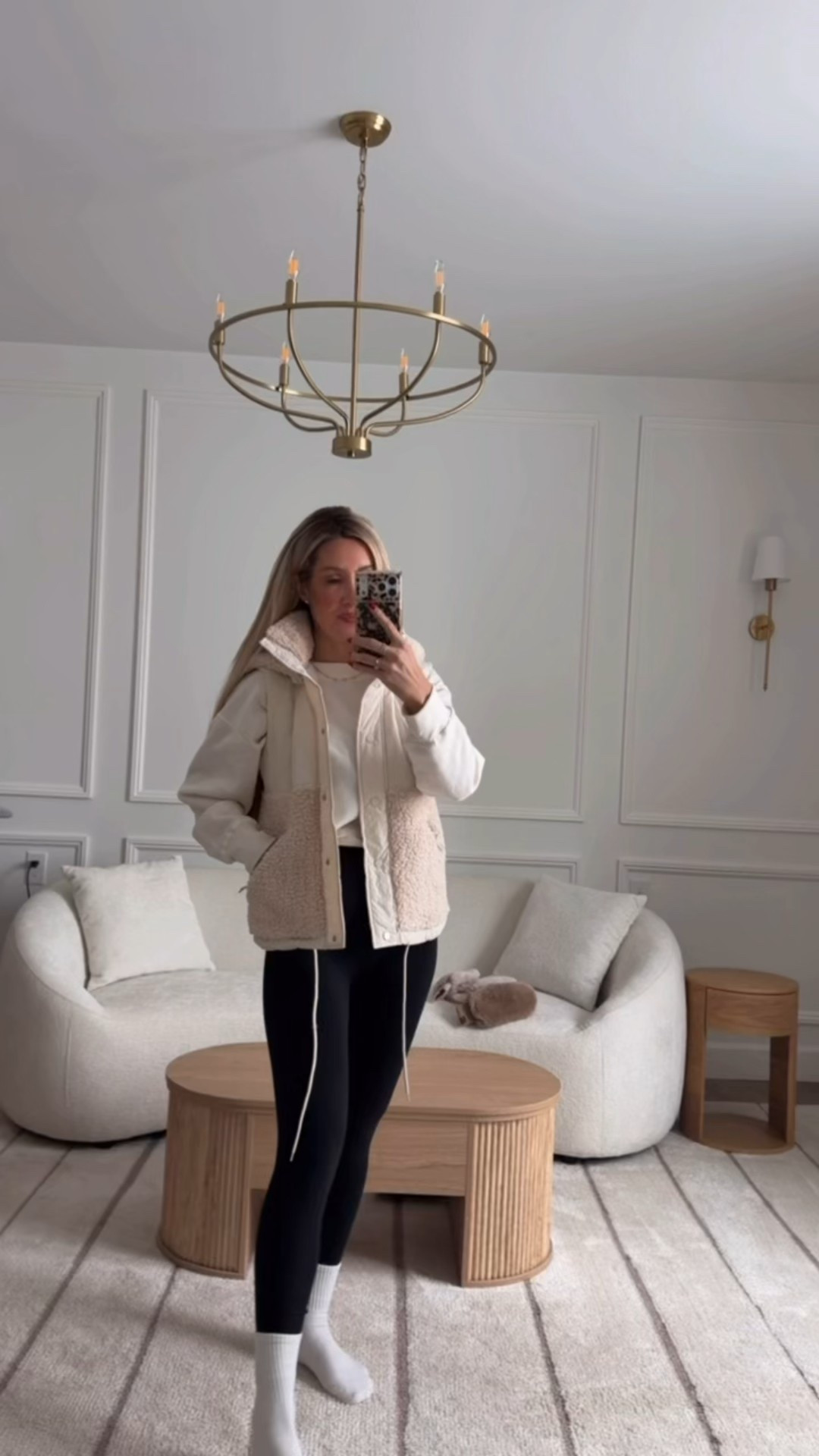 Look at how pretty the white vest is! Perfect winter look

Vest, sherpa vest, winter fashion, winter layers, leggings, comfy outfit, casual outfit, Amazon fashion, affordable fashion 

#LTKGiftGuide #LTKSeasonal