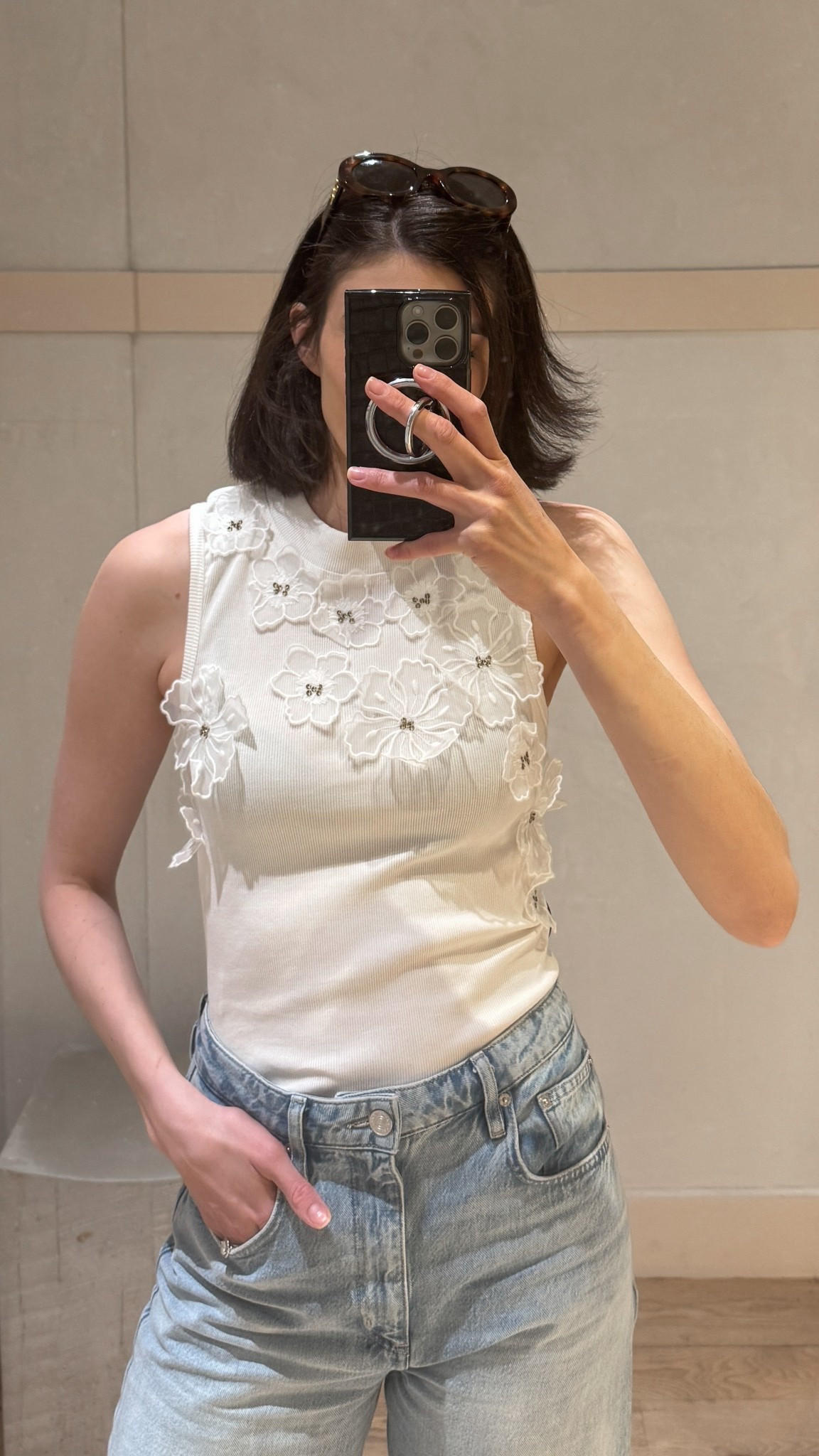 Spring statement top with floral appliqués- comes in 5 colors! 

Sizing: True to size (I’m wearing a small)

#LTKootd #LTKTall