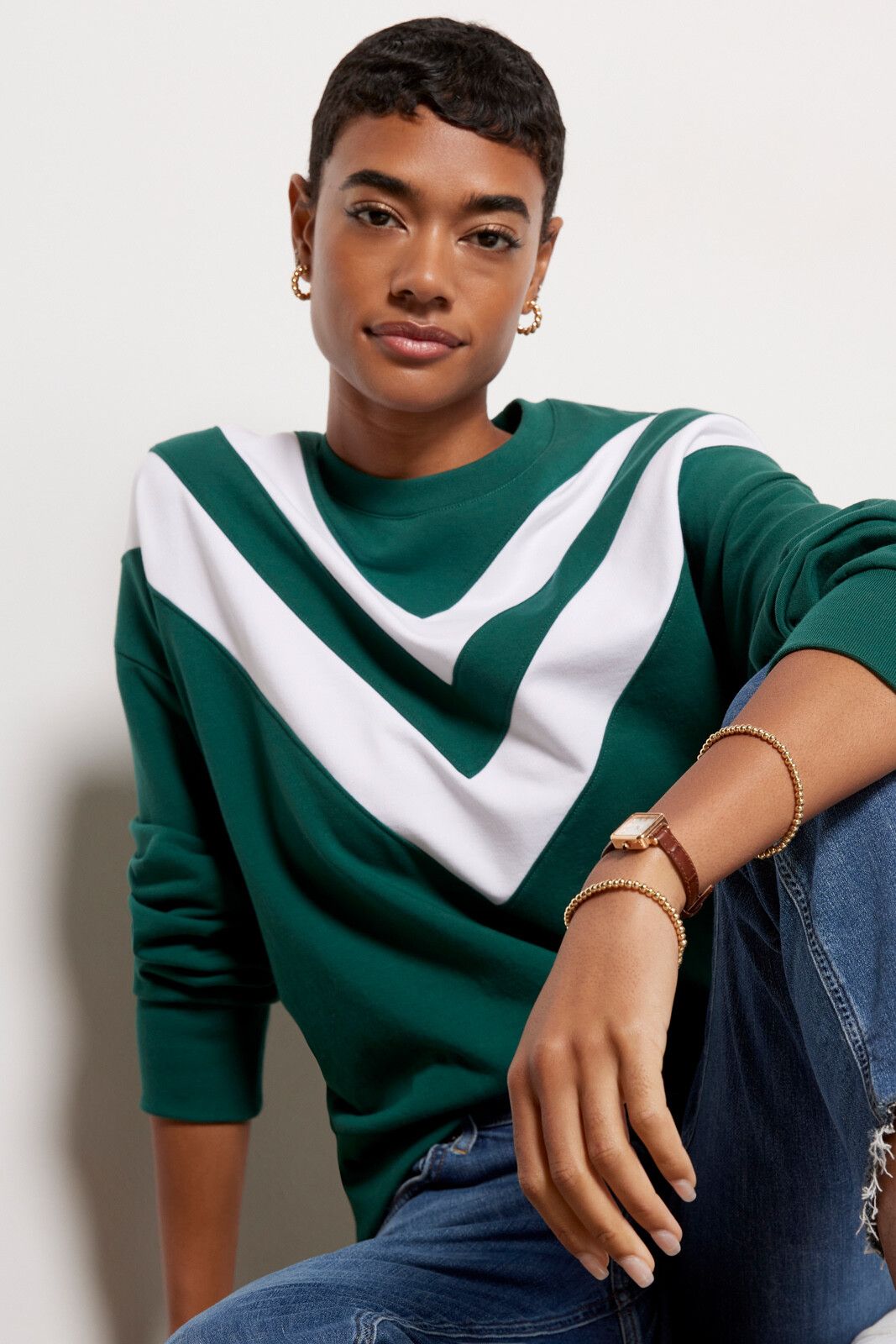 Juno Chevron Varsity Sweatshirt | EVEREVE