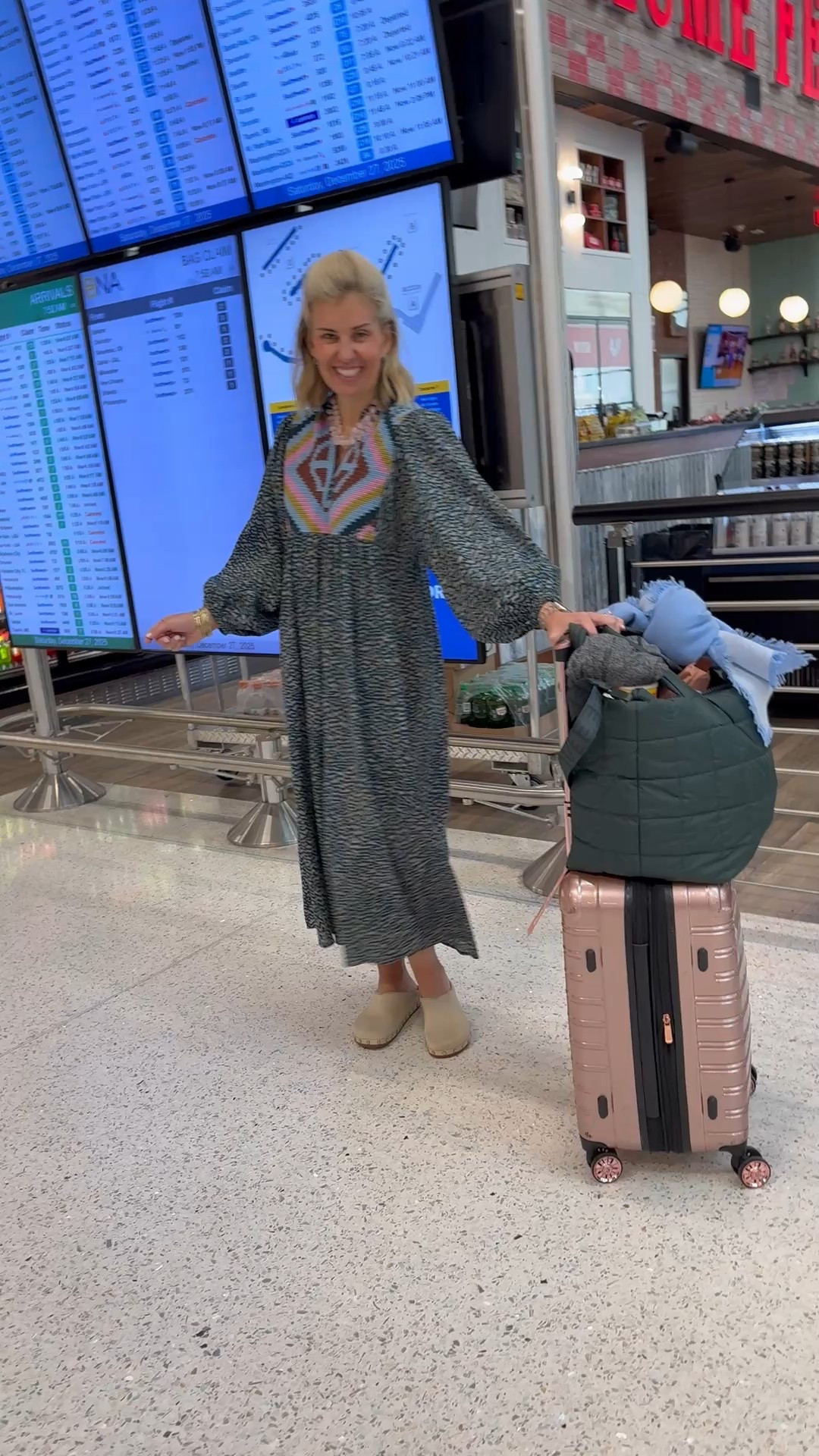 Today’s travel OOTD!


#LTKTravel #LTKdayinmylife #LTKootd