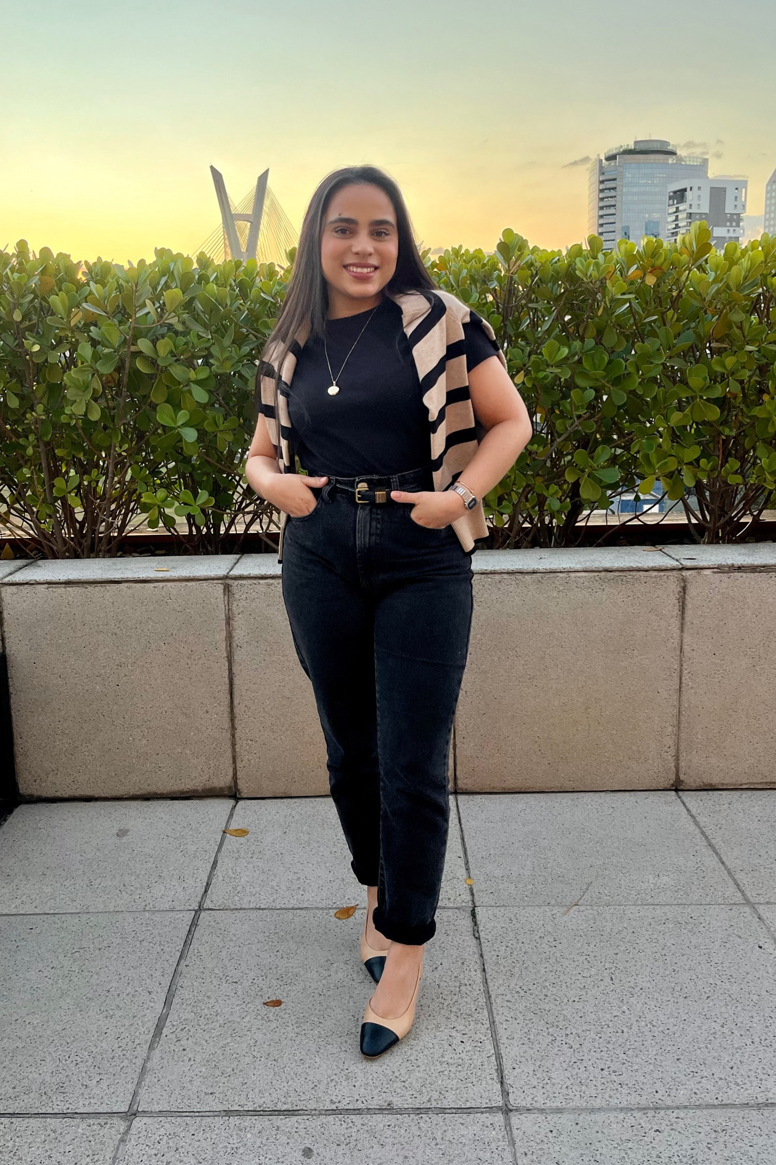 Look para o trabalho casual, com jeans e camiseta. 

#LTKbrasil