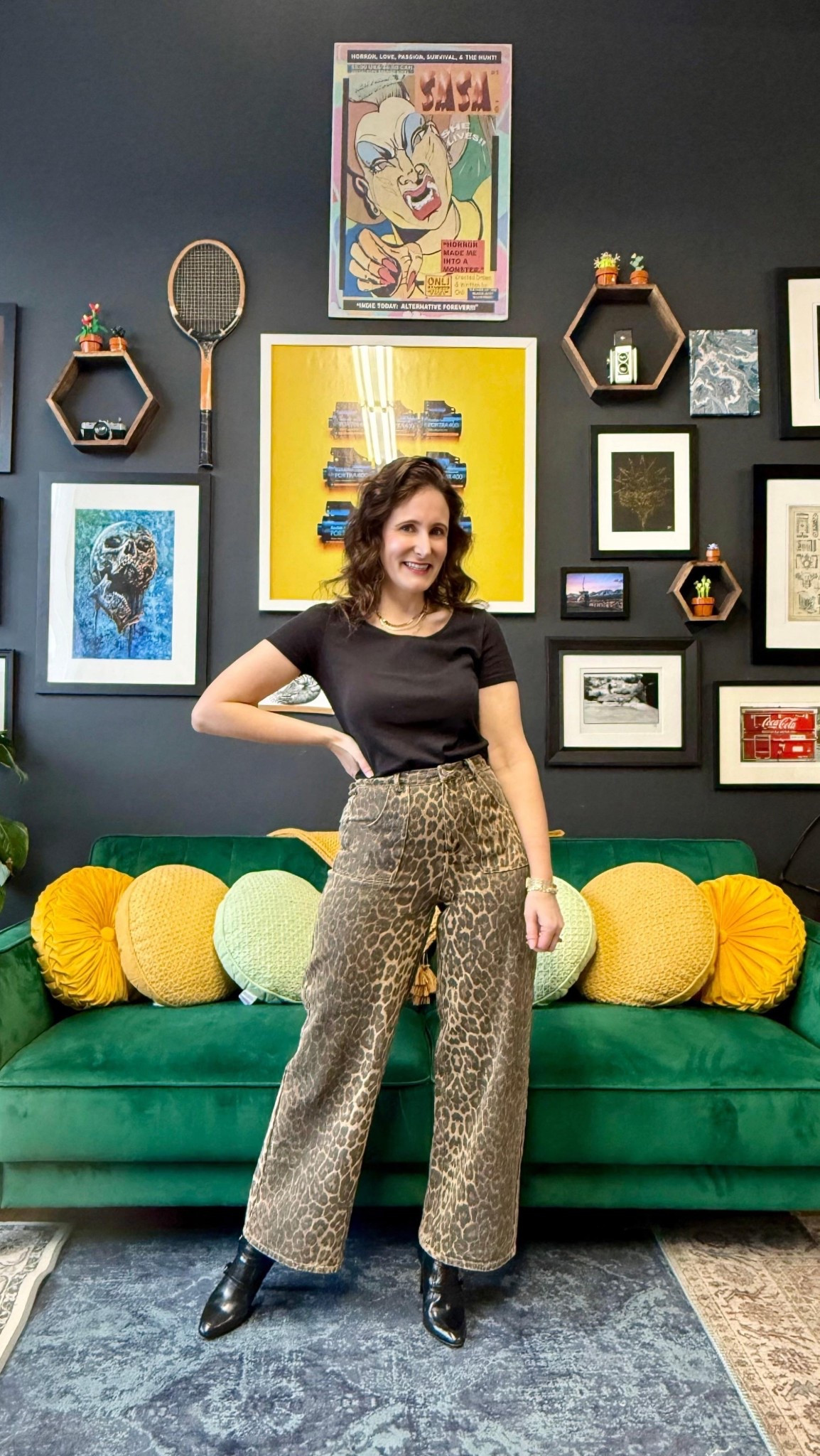 A little VICI magic for the new season ✨ Fresh fits, fresh vibes—let’s glow, spring! 🌷☀️ 

Which outfit do you like best: 1, 2 or 3? 

Each look can be found on my Like2KnowIt. Drop the word SHOP and I’ll send you a direct link. 

Use code GINNYSAVE30 to score 30% off your Vici order! 🫶🏻

.

.

.

.

#chicagoinfluencer #vici #vicidolls #vicidollscollection #mmlove #mmambassador #chicagoinfluencer #midwestmoment #fashionreels #instafashion #outfits #springcollection #springclothing #springclothes #chicagophotostudio