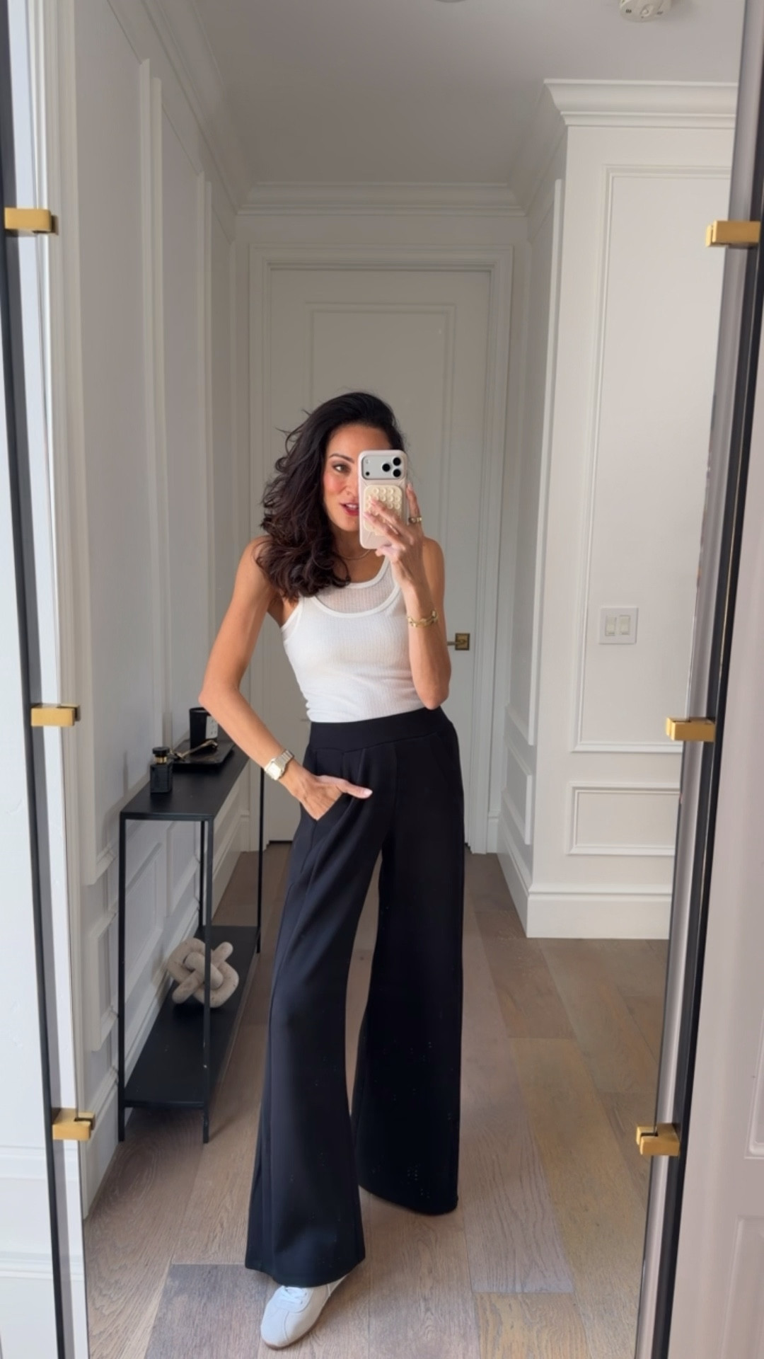 The outfit I wore for travel style on my way back home from Punta Mita! So cozy and effortless! Use code: LUCYSWHIMSXSPANX for 15% off first order!
Top XS
Bottoms XS 

#LTKSeasonal #LTKOver40