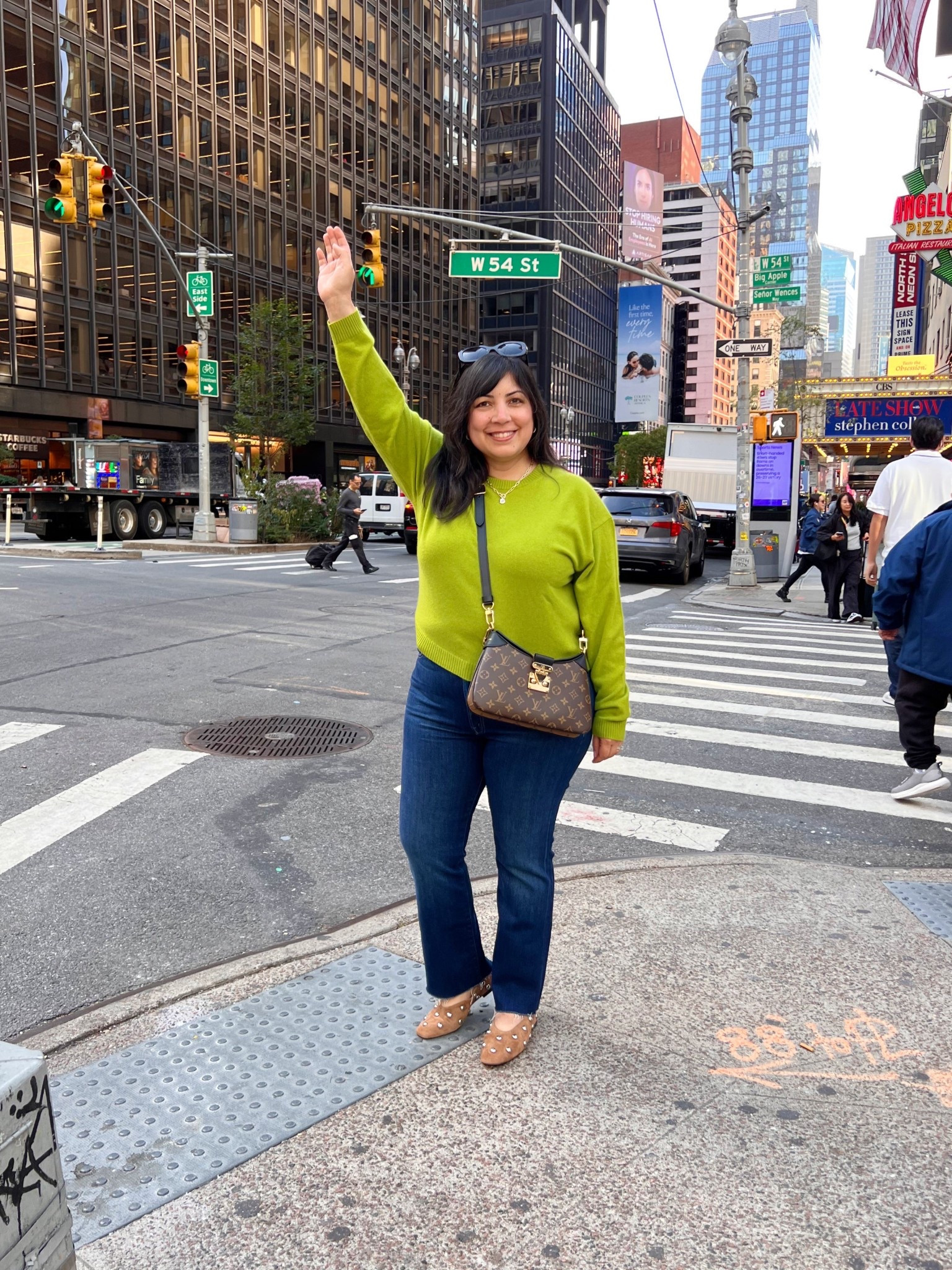 Winter capsule wardrobe staples! 
J. Crew cashmere sweater size large. Mother Hustler jeans size 32. Madewell studded brown suede ballet flat shoes. Prada sunglasses.

Winter outfit, workwear outfit with jeans, business casual outfit, travel outfit, midsize petite jeans, New York City

#LTKOver40 #LTKPetite #LTKMidsize