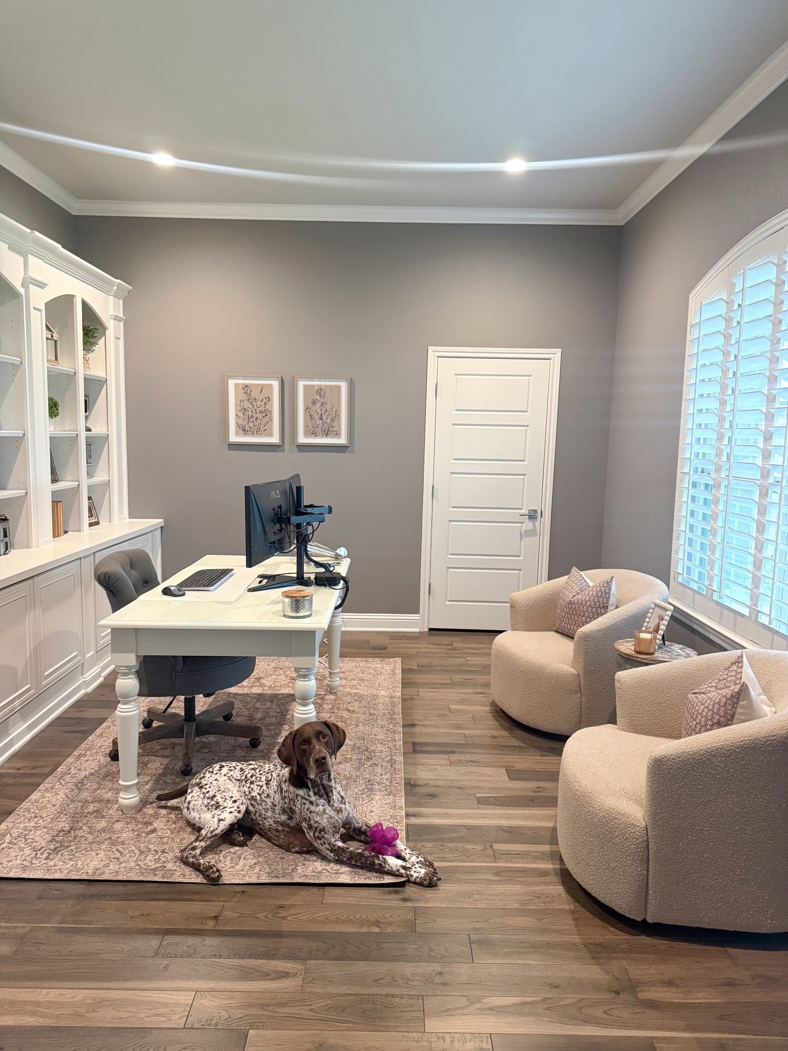 Home office refresh…these affordable swivel chairs were the best find! 

#LTKHome