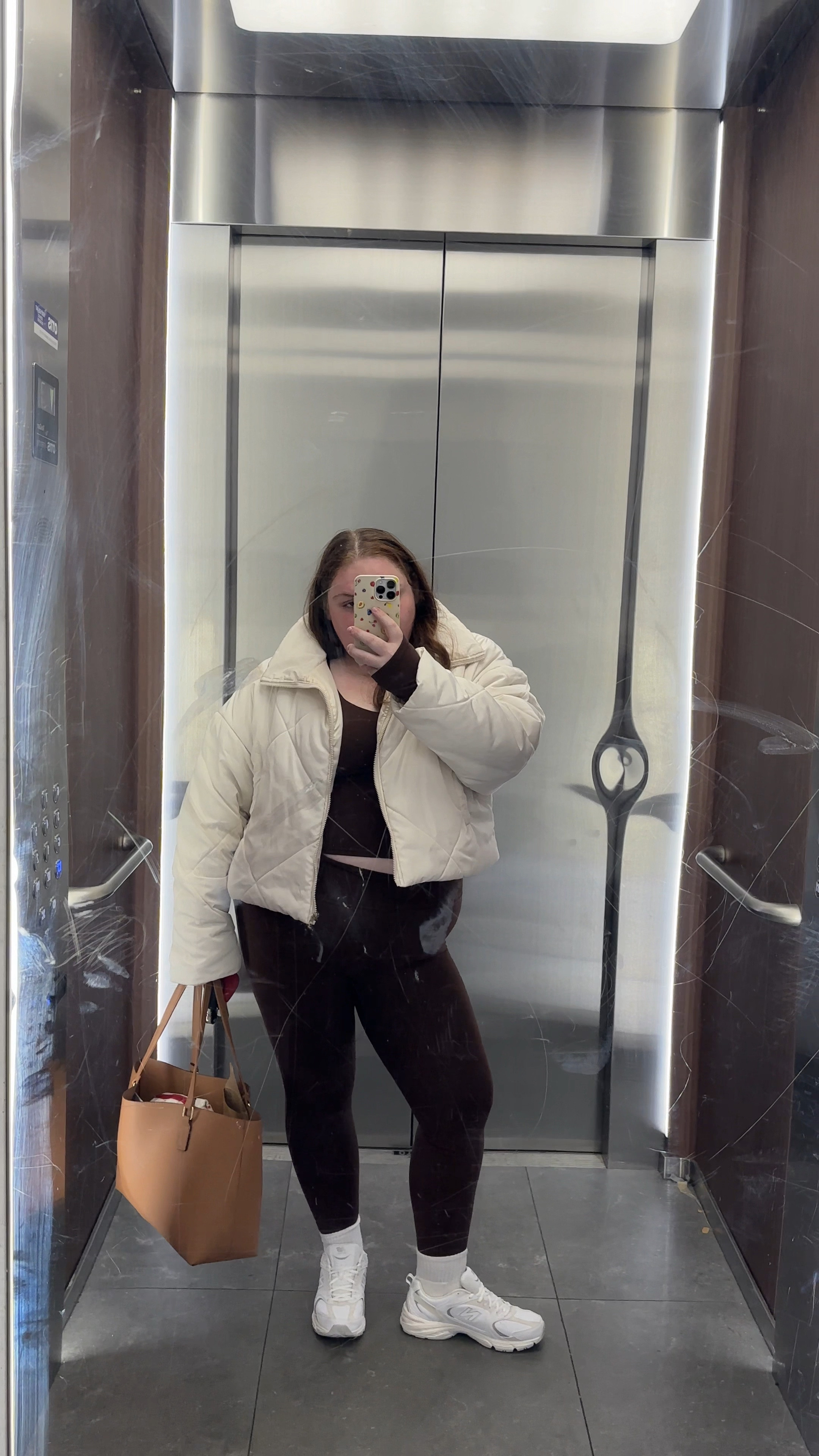 me 🤝 choccy brown