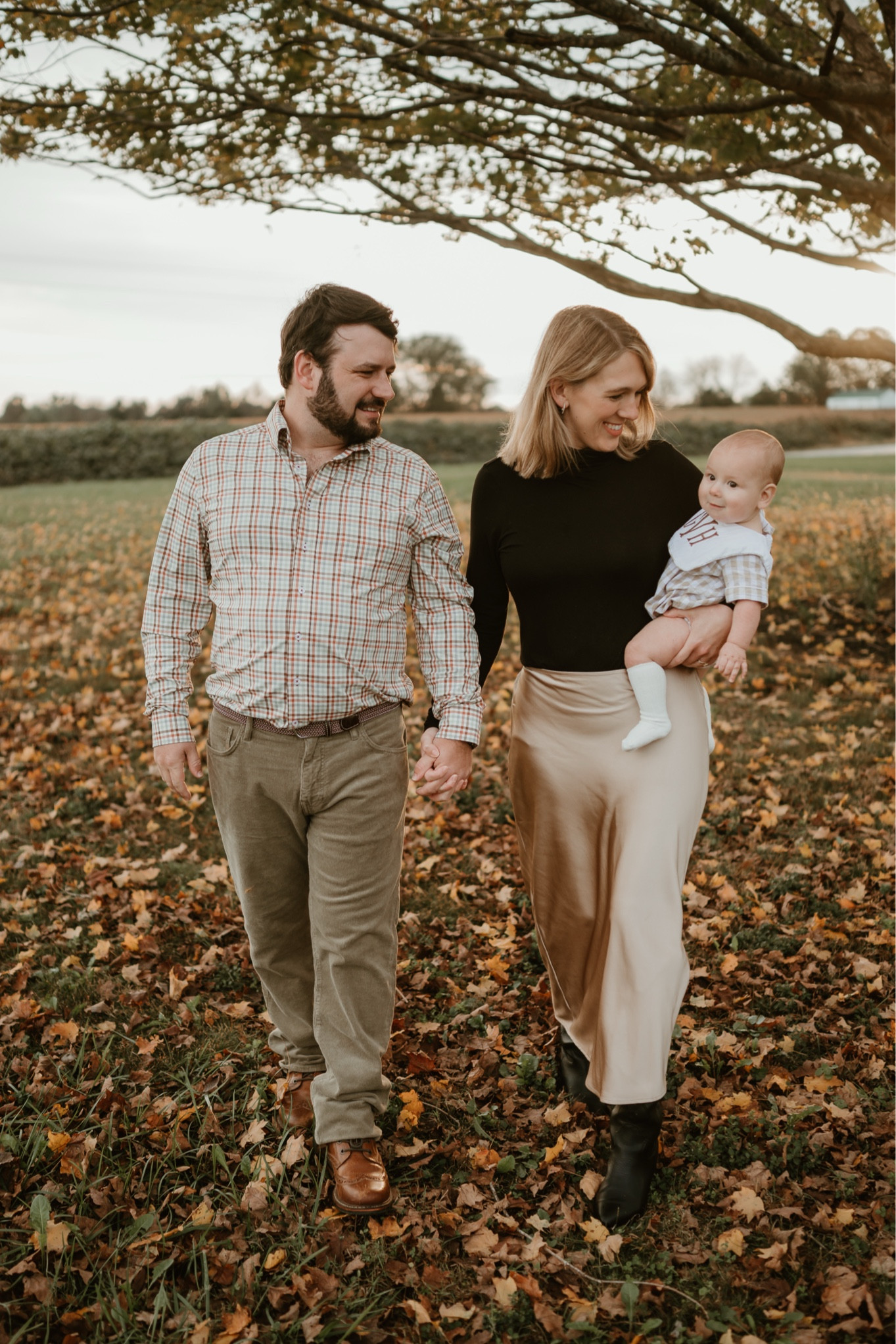 Walking into Thanksgiving like 🦃 easy look to recreate for Thanksgiving, family photos, or Christmas! #familyphotos #fallphotos 

#LTKSeasonal #LTKStyleTip #LTKFamily