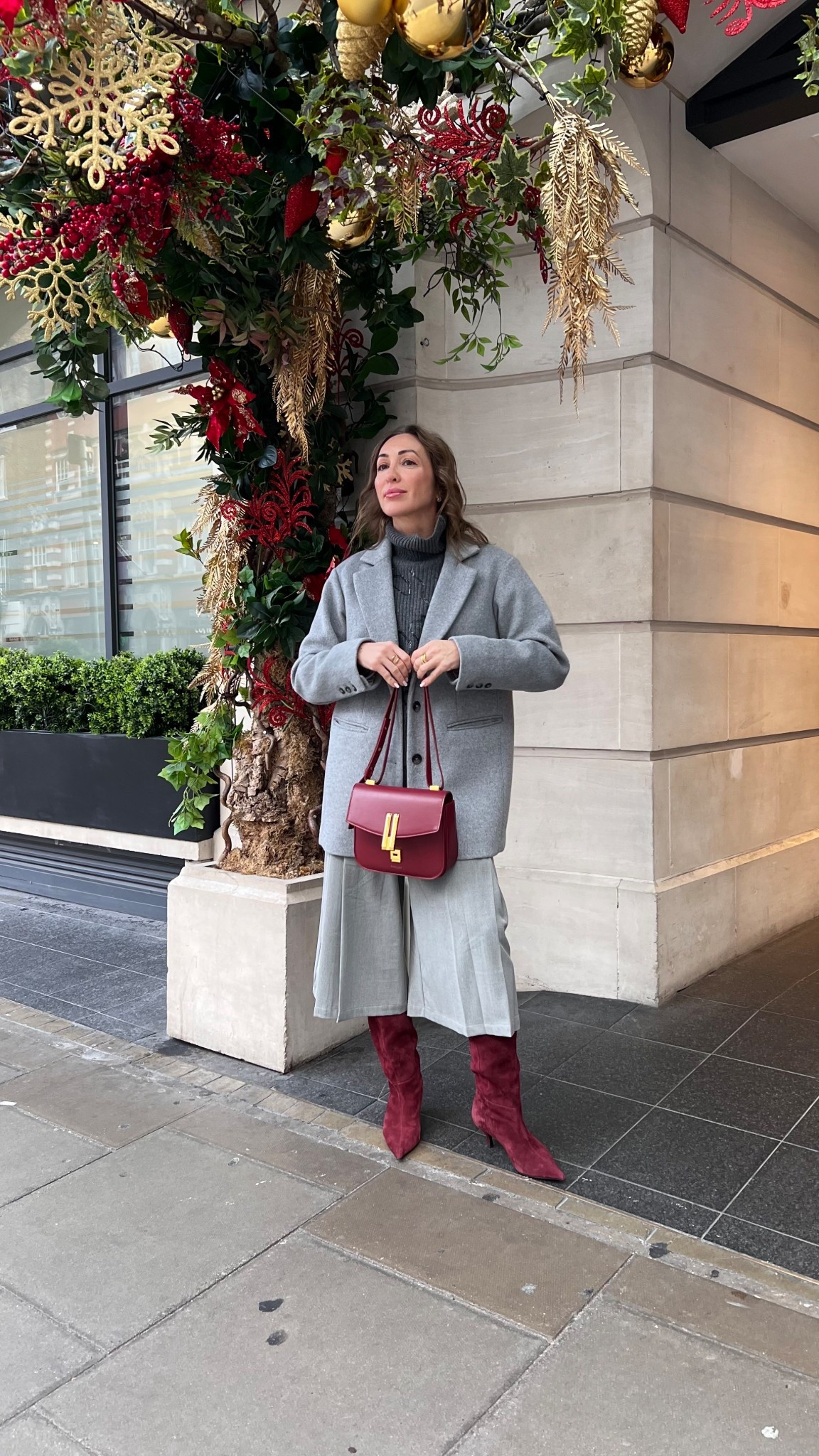 Burgundy and grey 

#LTKwinter #LTKuk #LTKfestive