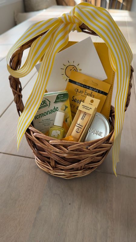 Let someone know you’re thinking about them with this cute and easy sunshine package. Can easily be mailed as well!

#LTKSeasonal #LTKfamily #LTKfindsunder50