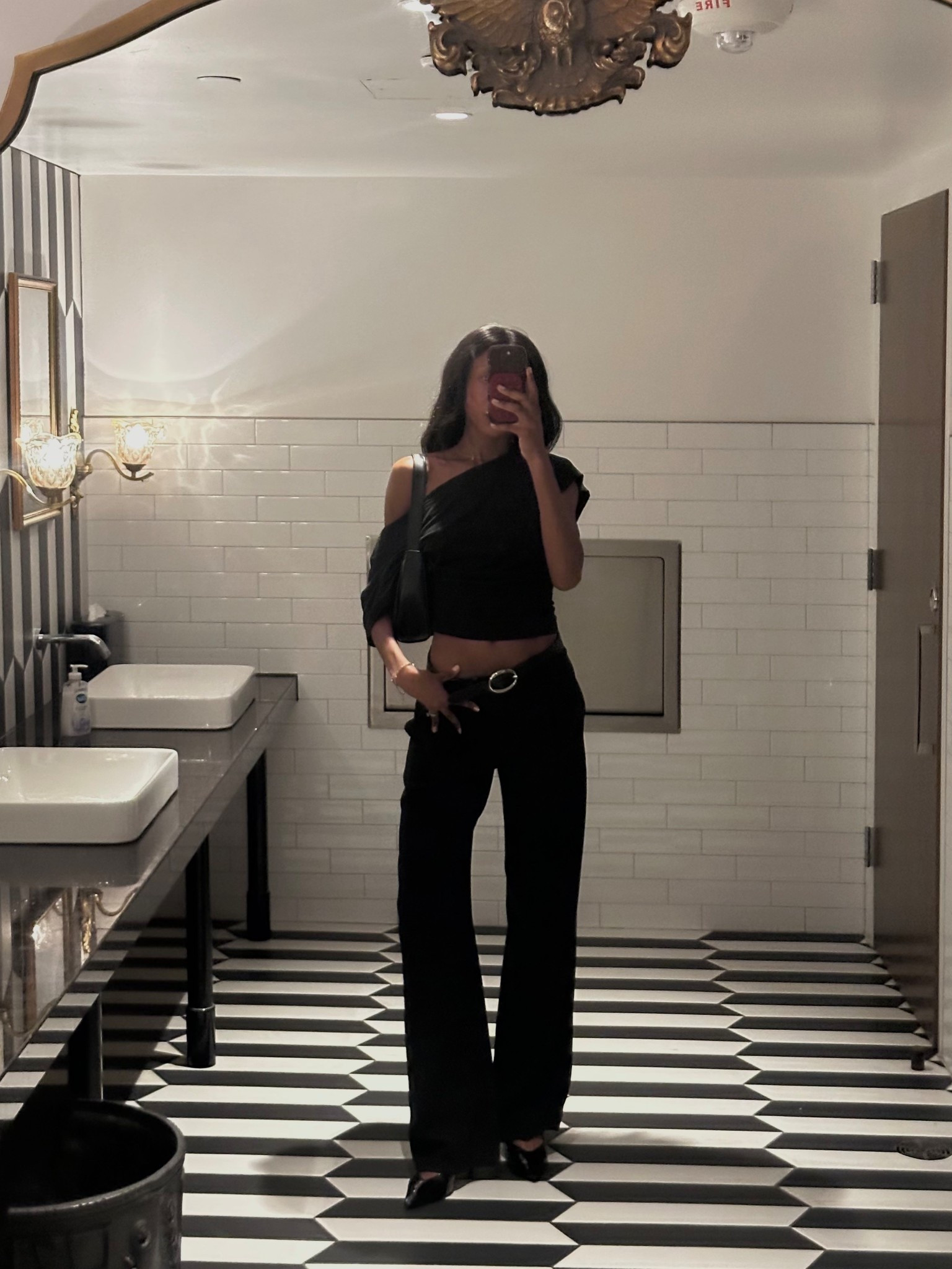 going out uniform 🤭
pants: size 0 tall
Top: xs 