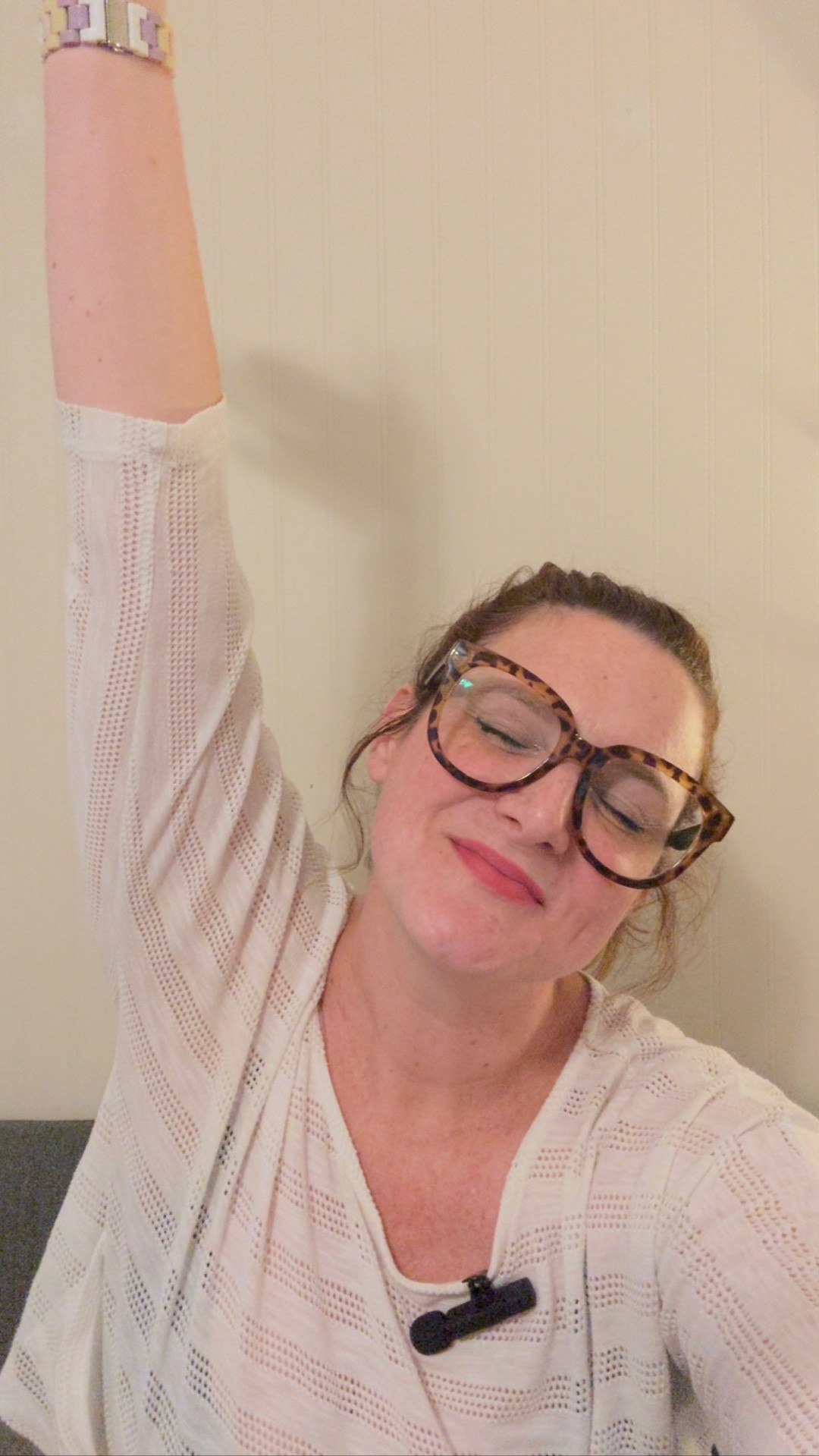 Welcome to my merch haul! ✨
It’s a weekly thing. ☺️

I got goodies from:
🎀Just Jess Fashions
🎀Say Like Yay
🎀@sarahonmainstr (Bauble Bar)

See you guys next week with more of the fun things! 😍💖
