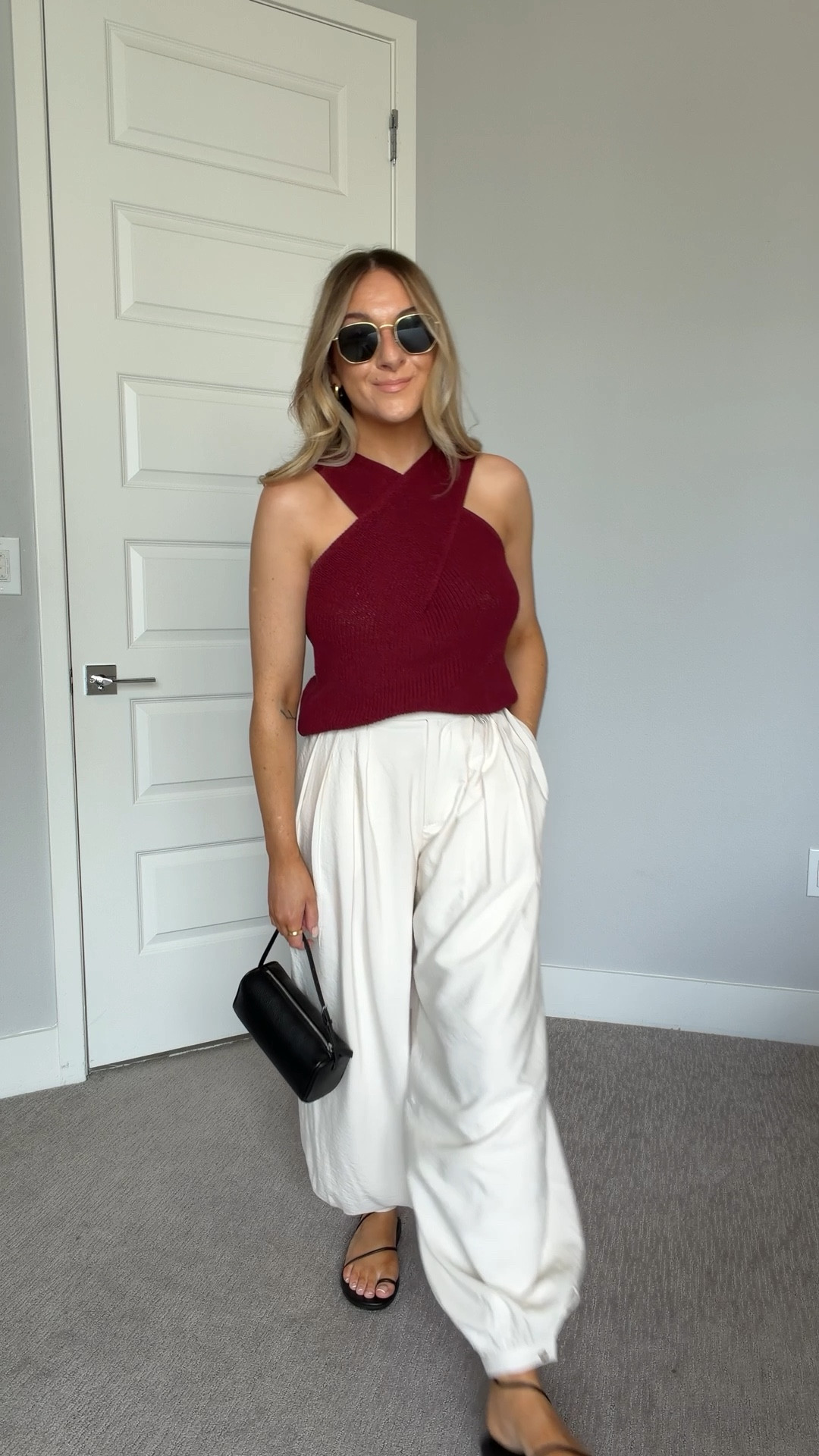 Holiday evening outfit with balloon trousers.
Top: size small
Trousers: 25 reg


#LTKtravel #LTKsale #LTKdatenight