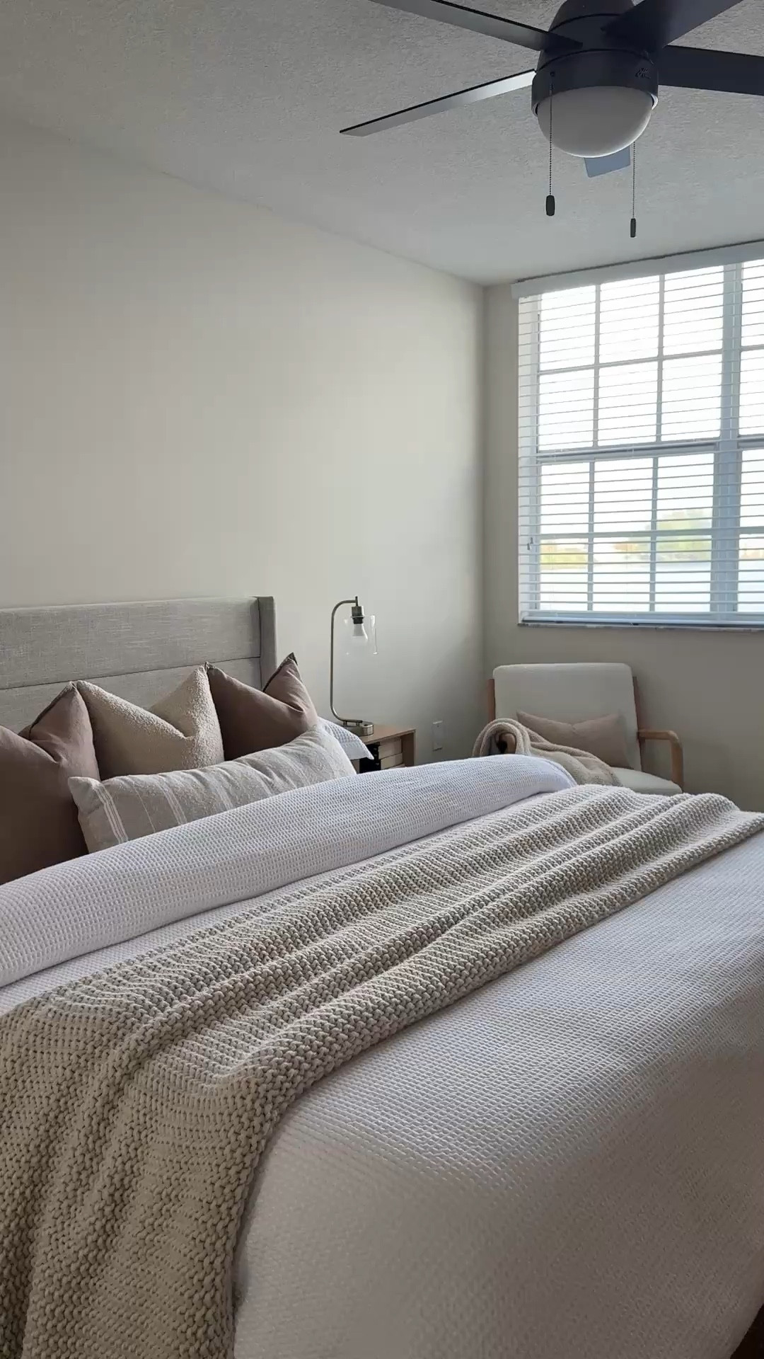 Neutral bedroom dreams  ☁️