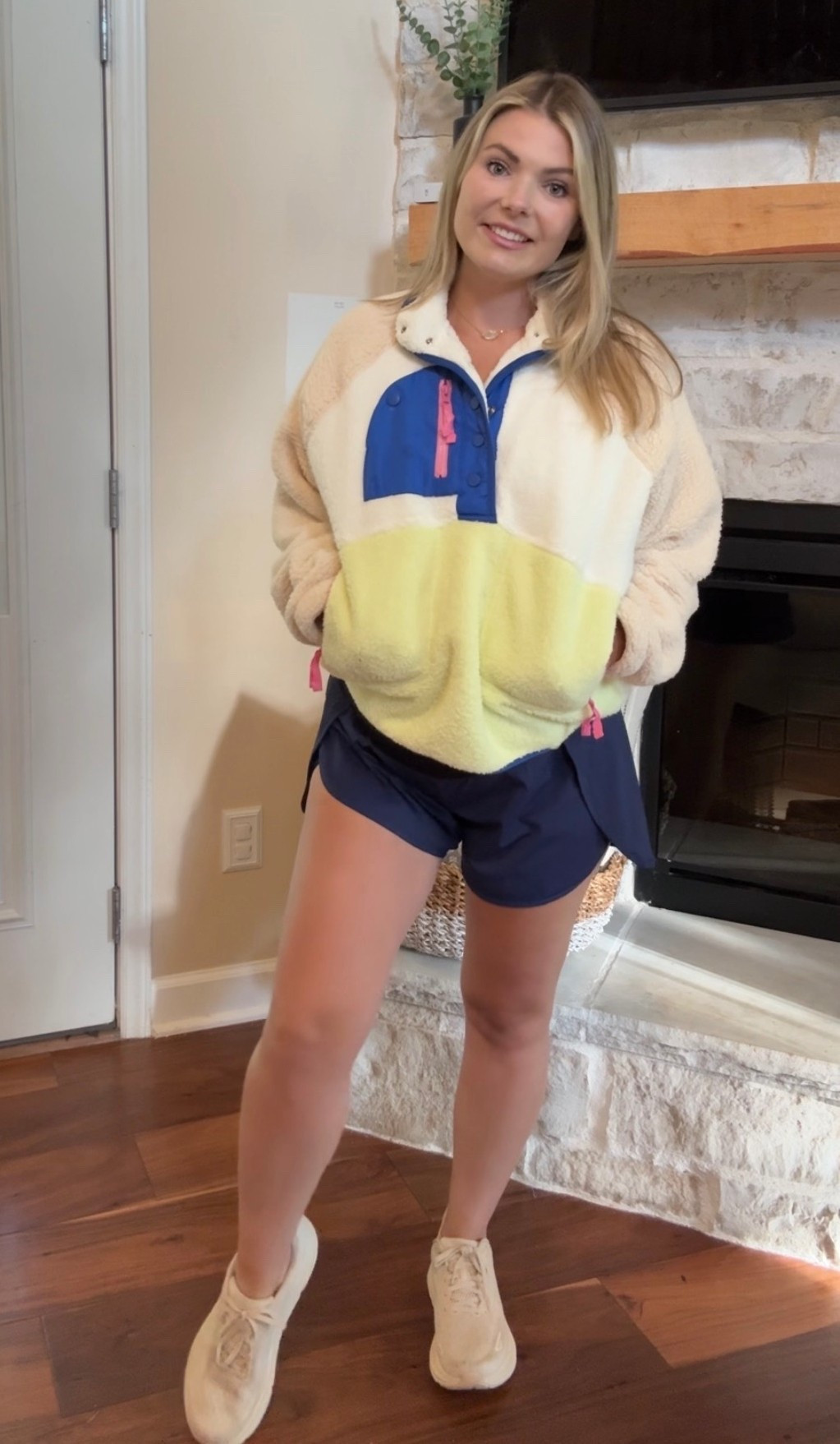 Amazon Fashion
Womens Fuzzy Fleece Pullover 
Colorblock Sherpa Sweatshirt Long Sleeve Button Down Sweater spring Winter Fleece Jacket with Pockets

Bump Friendly, sized up to a medium

#LTKPetite #LTKSaleAlert #LTKBump