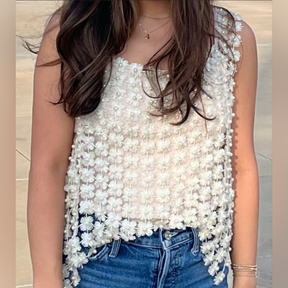 She + Sky Floral Pearl Embellished Top Ivory Large | Poshmark