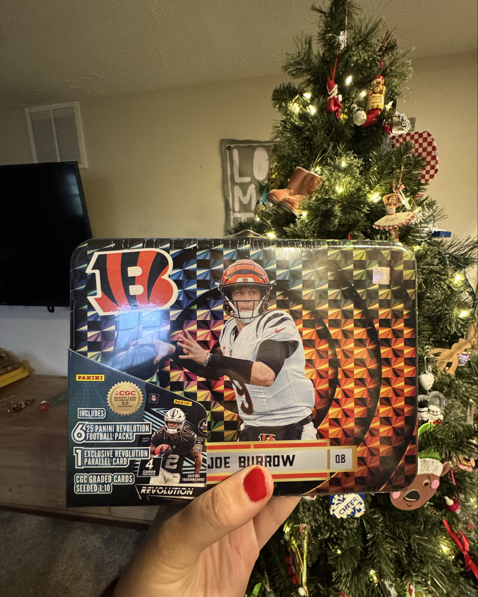Bengals tin with cards inside! Other teams available!

#LTKGiftGuide #LTKFindsUnder50 #LTKHoliday