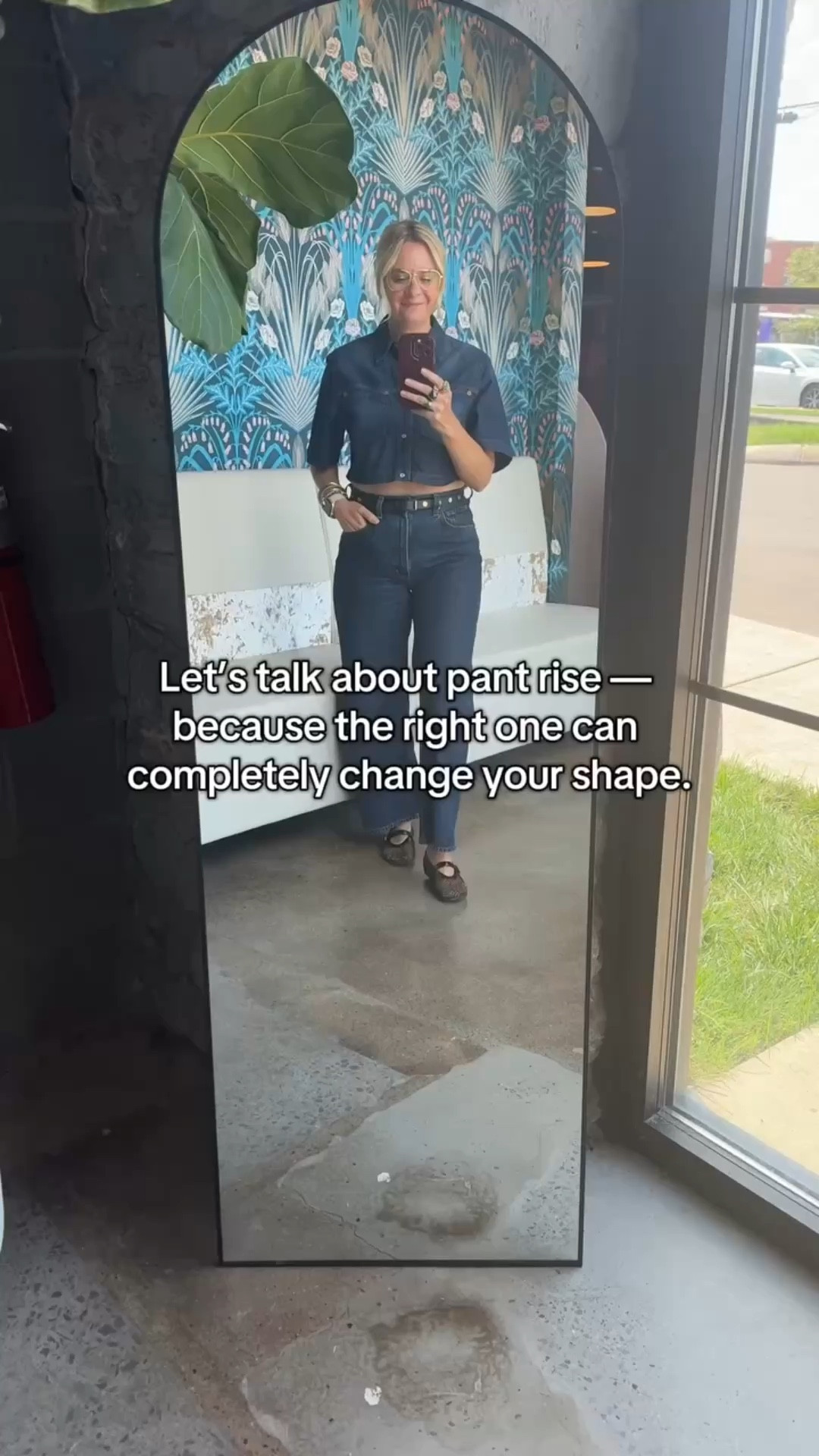 Let’s talk about pant rise — because the right one can completely change your shape. Here’s a quick cheat sheet from your stylist: 👖 If you’re curvy or hourglass: Mid- to high-rise pants balance your proportions and highlight your waist without cutting in. 👖 If you’re straight or athletic: A mid-rise gives shape and curve while keeping your frame elongated. 👖 If you’re petite: High-rise styles visually lengthen your legs — just make sure they hit at your natural waist, not above it. 👖 If you’re long-torsoed: A mid-rise flatters your balance best (high-rise can make your torso appear shorter). ✨ The key? It’s not about trends — it’s about proportion and fit. When you know your rise, every outfit starts looking more polished and intentional. Need help figuring out which fit flatters you best? 👗 Book a Personal Shopping Session and let us take the guesswork out of it — link in bio. #effortlessstyle #denimjeans #findyourfit #styleconfidence #personalstylist