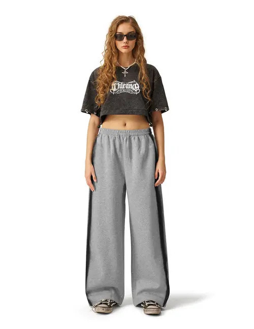 AELFRIC EDEN Graffiti Heart Baggy Sweatpants in Grey at Nordstrom, Size Large | Nordstrom