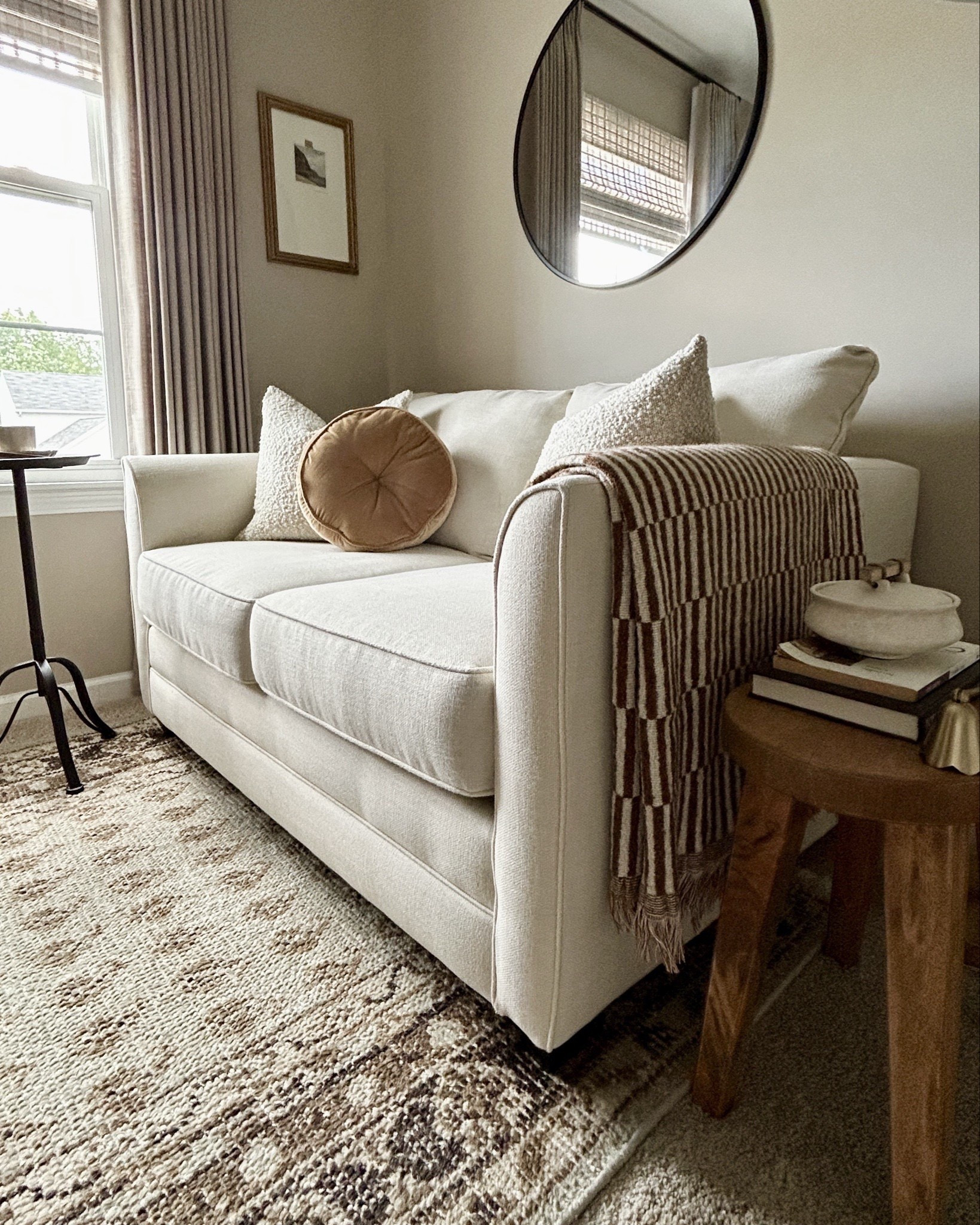 Resharing my loft living space because there are some things on sale and some things are back in stock! 
The black accent table from Target is a good one and the mud cloth ottoman! 


#LTKFindsUnder100 #LTKHome #LTKSaleAlert