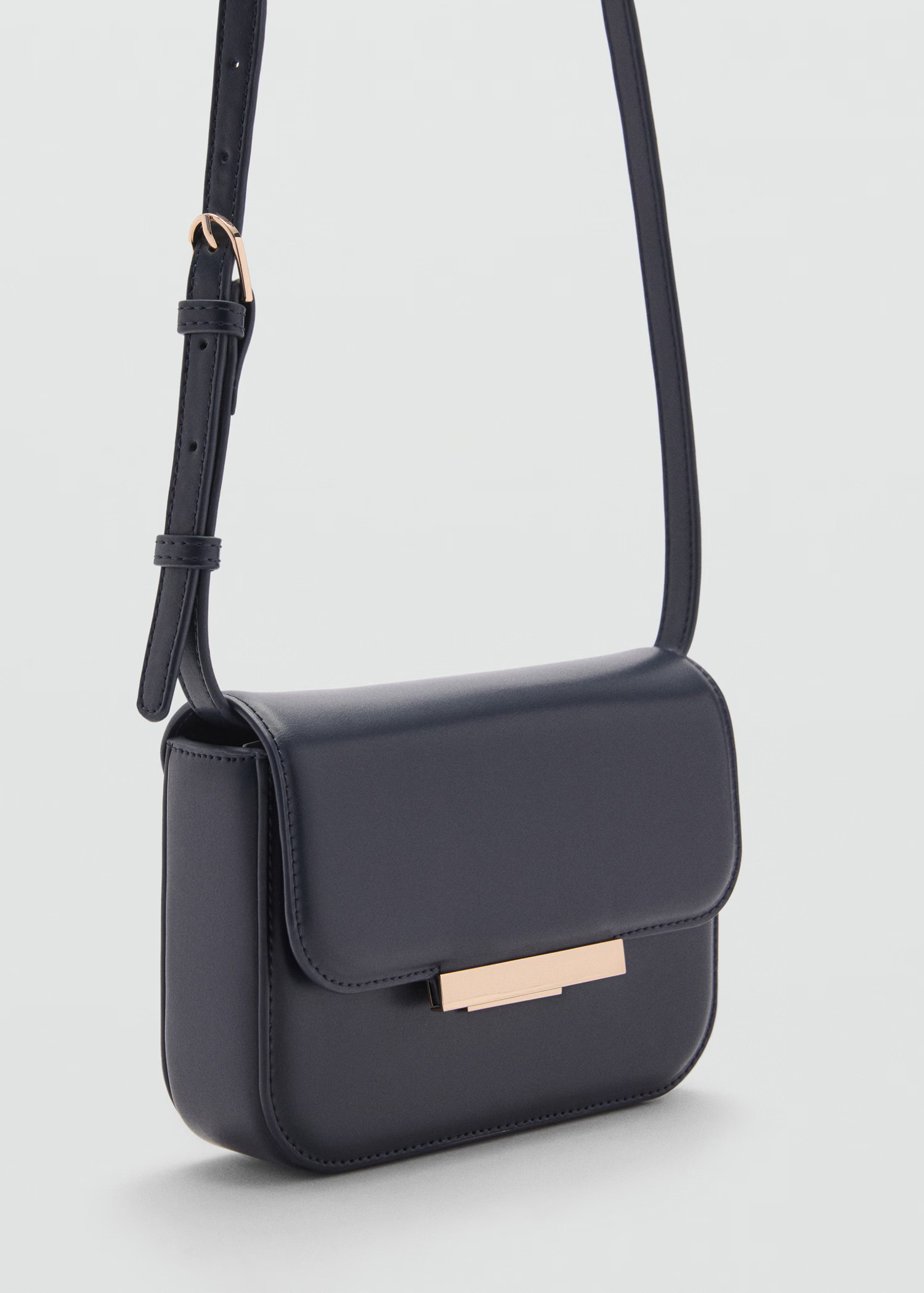 Crossbody bag with flap | MANGO (US)